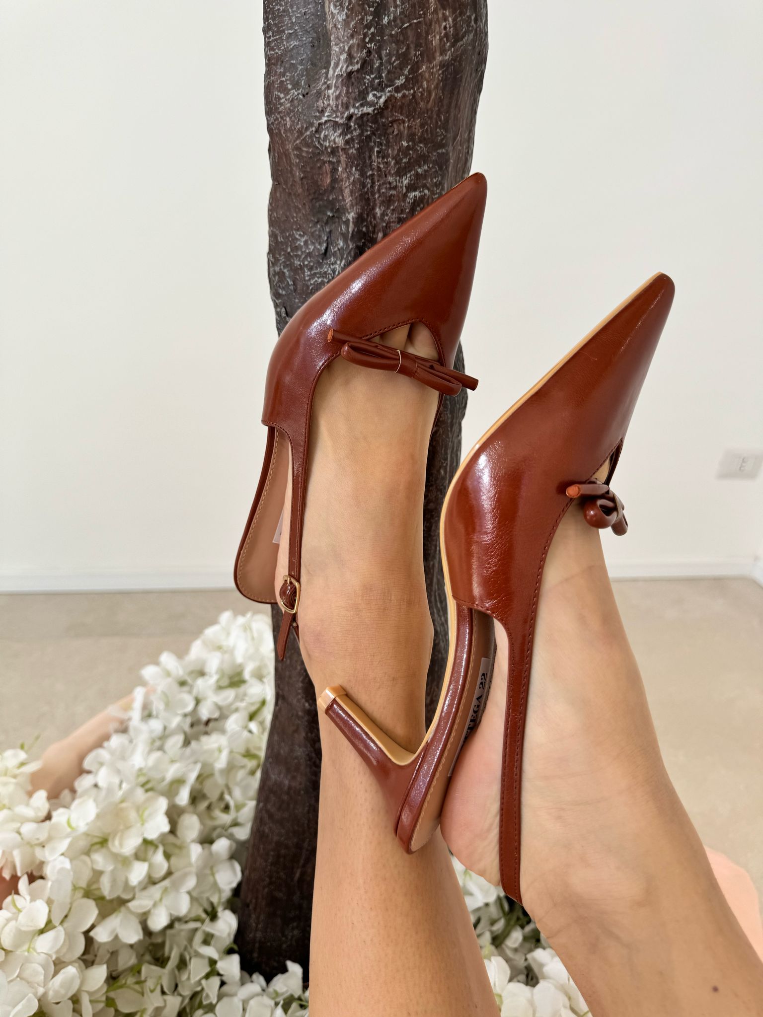 Décolleté fiocchetto camel