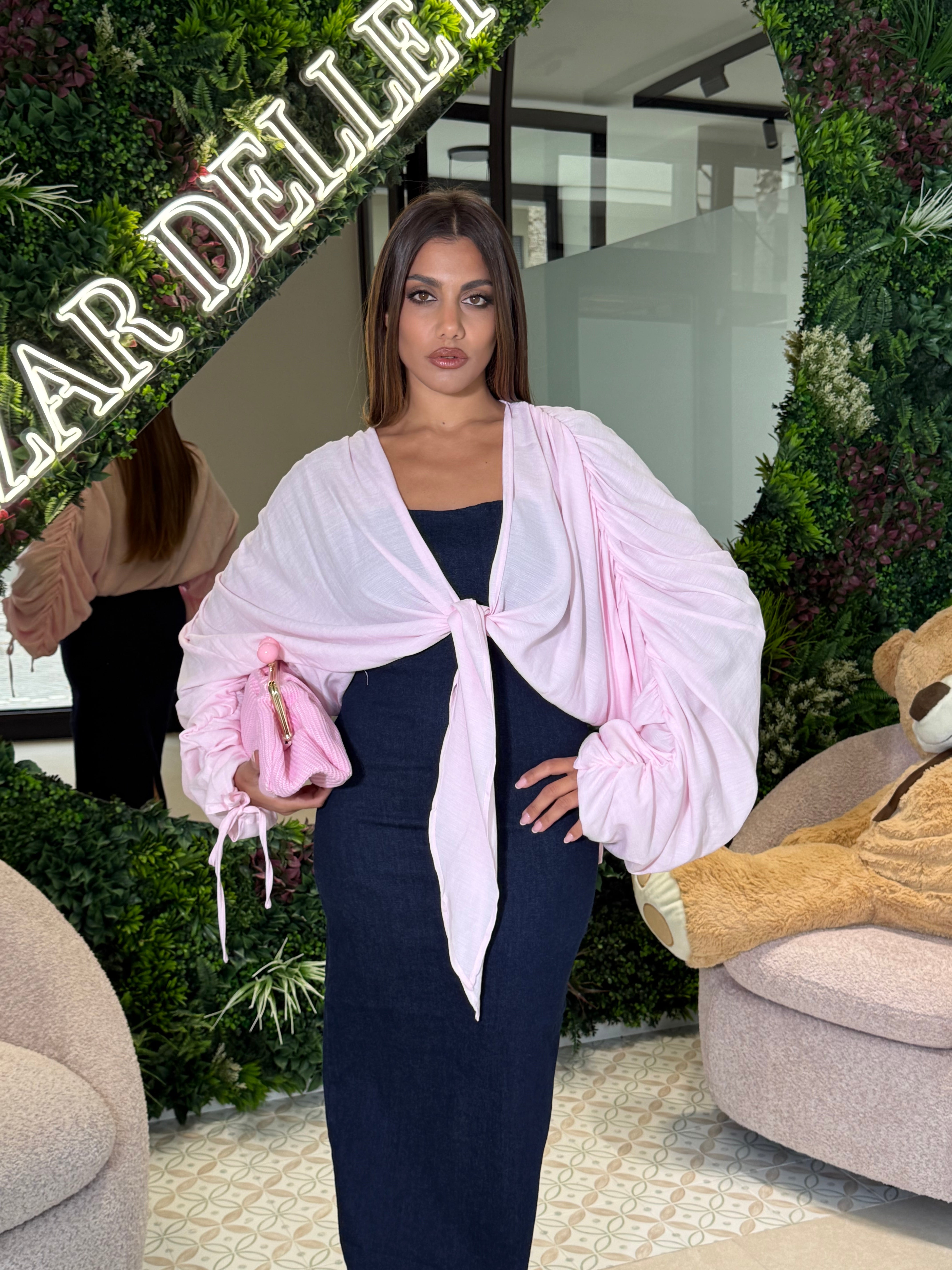 Camicia con drappeggio sulle maniche