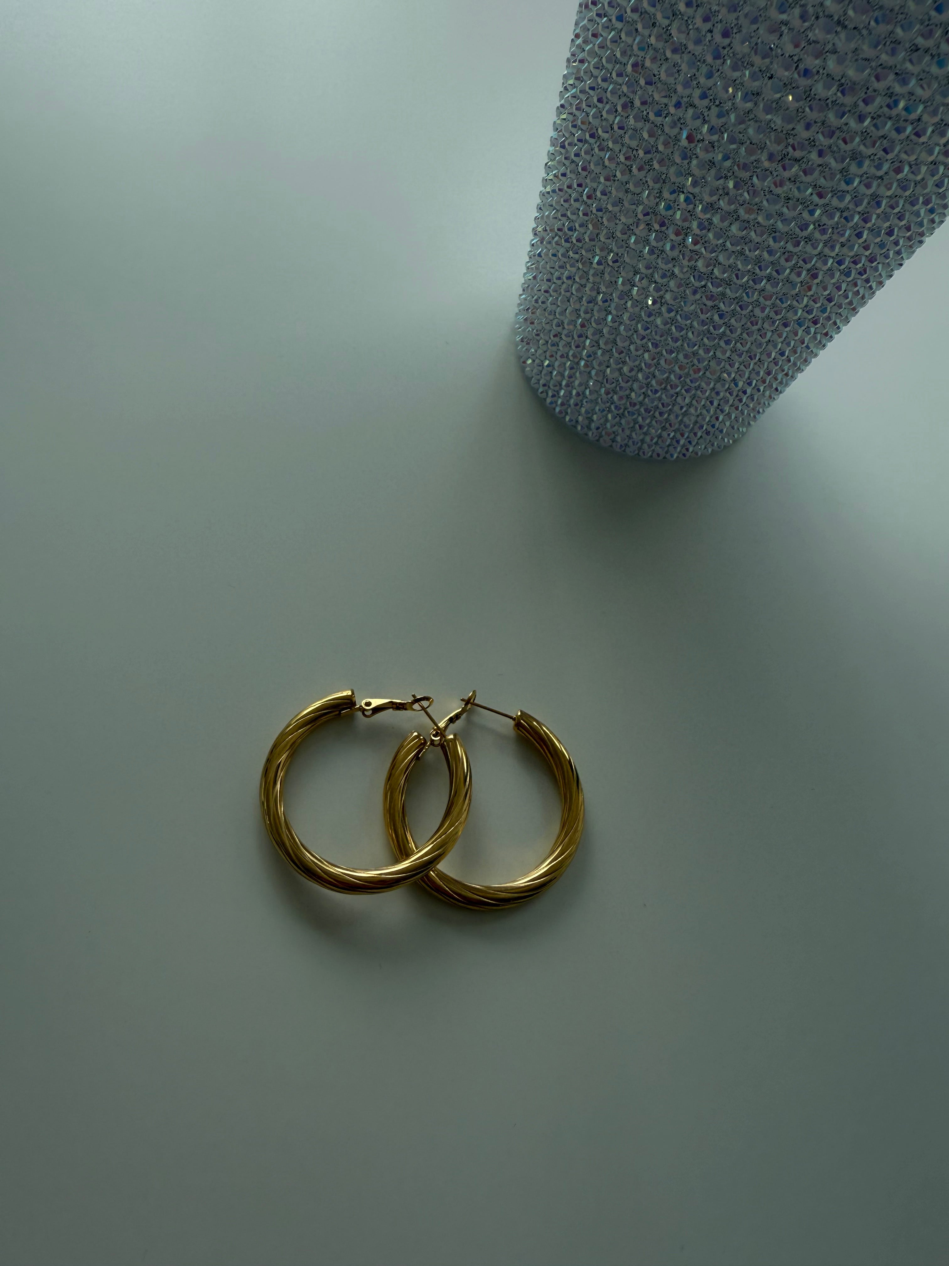 Orecchini cerchio gold