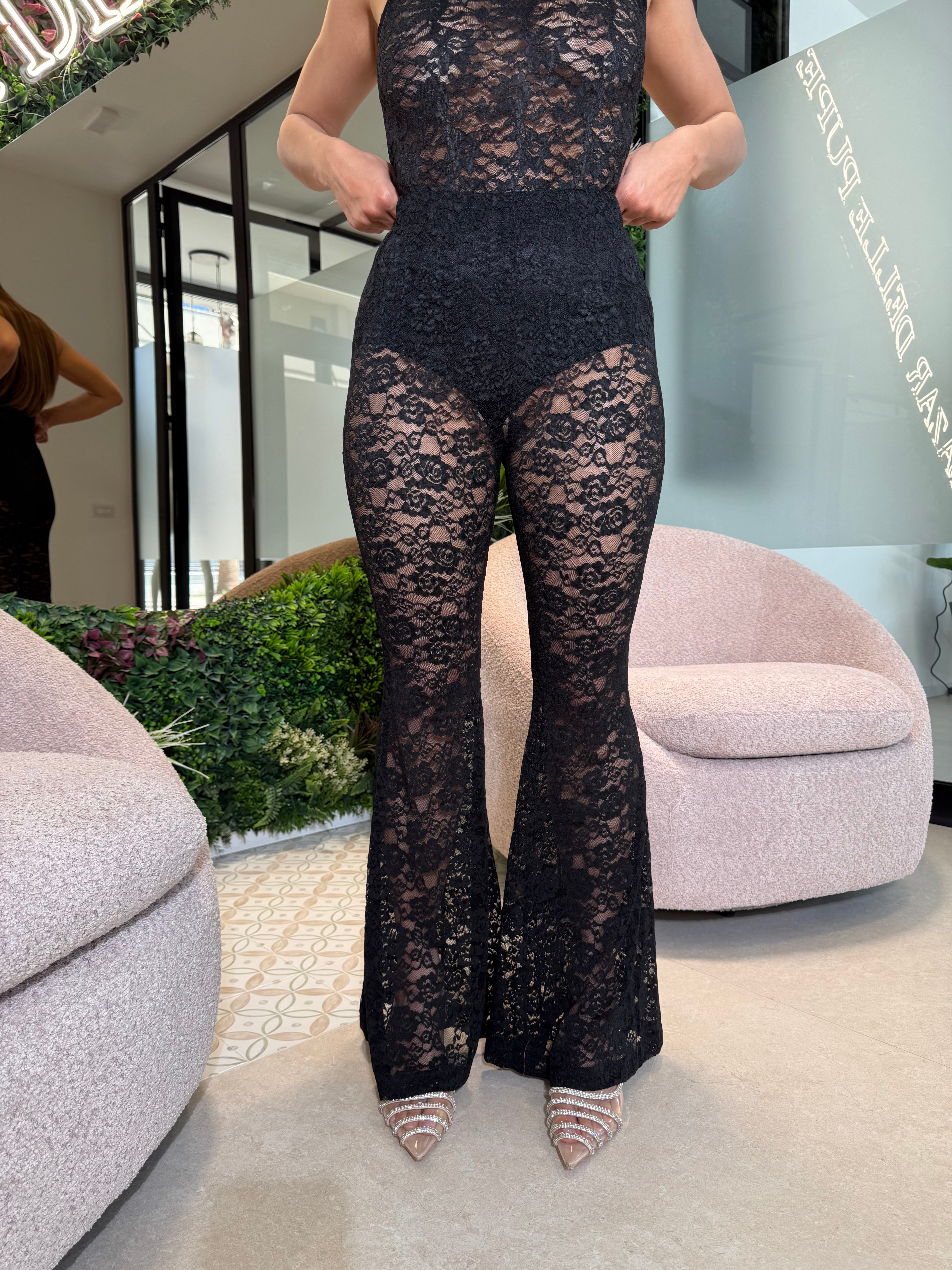 Pantalone merletto con coulotte