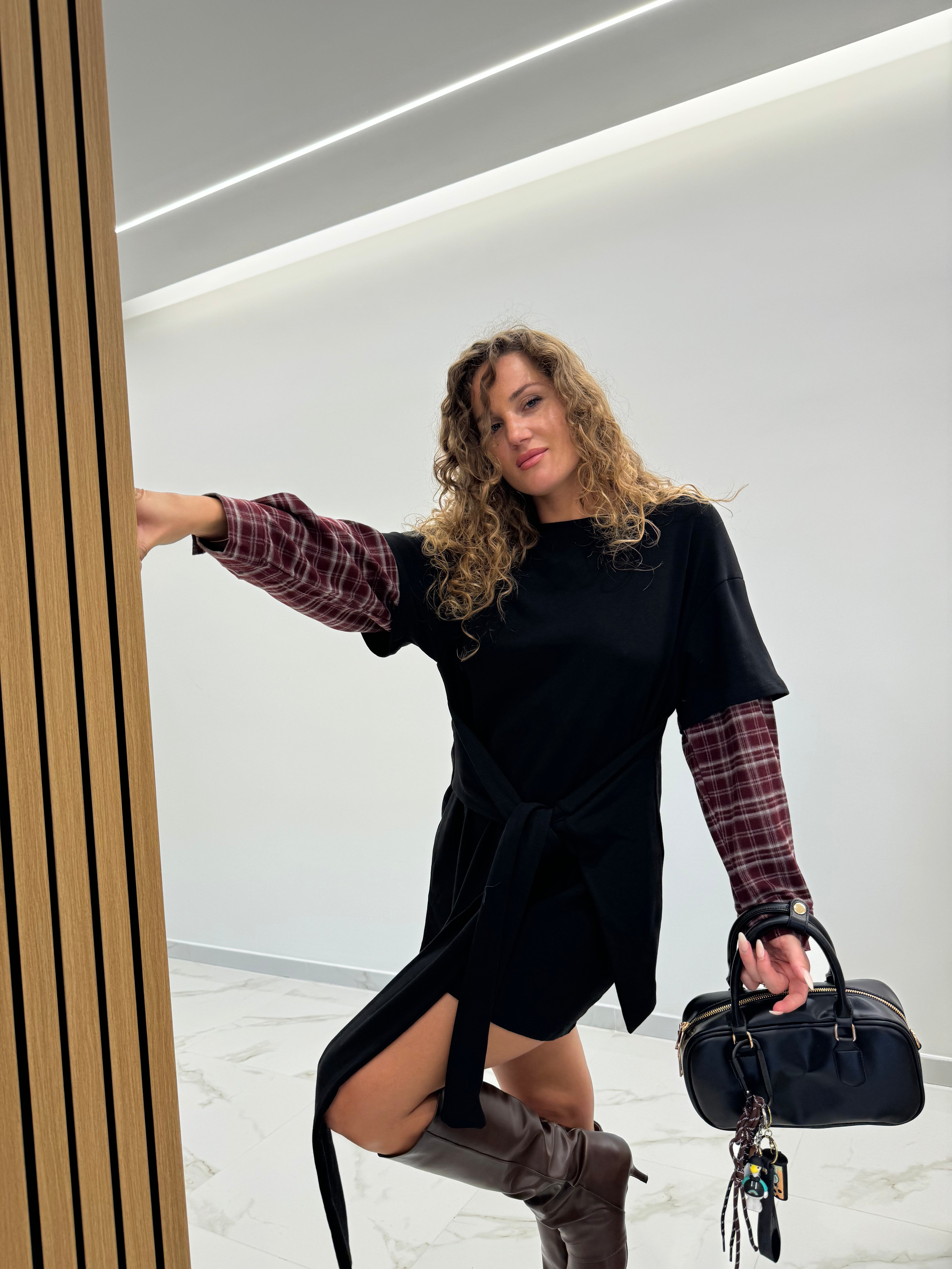 Maxi t-shirt con effetto camicia