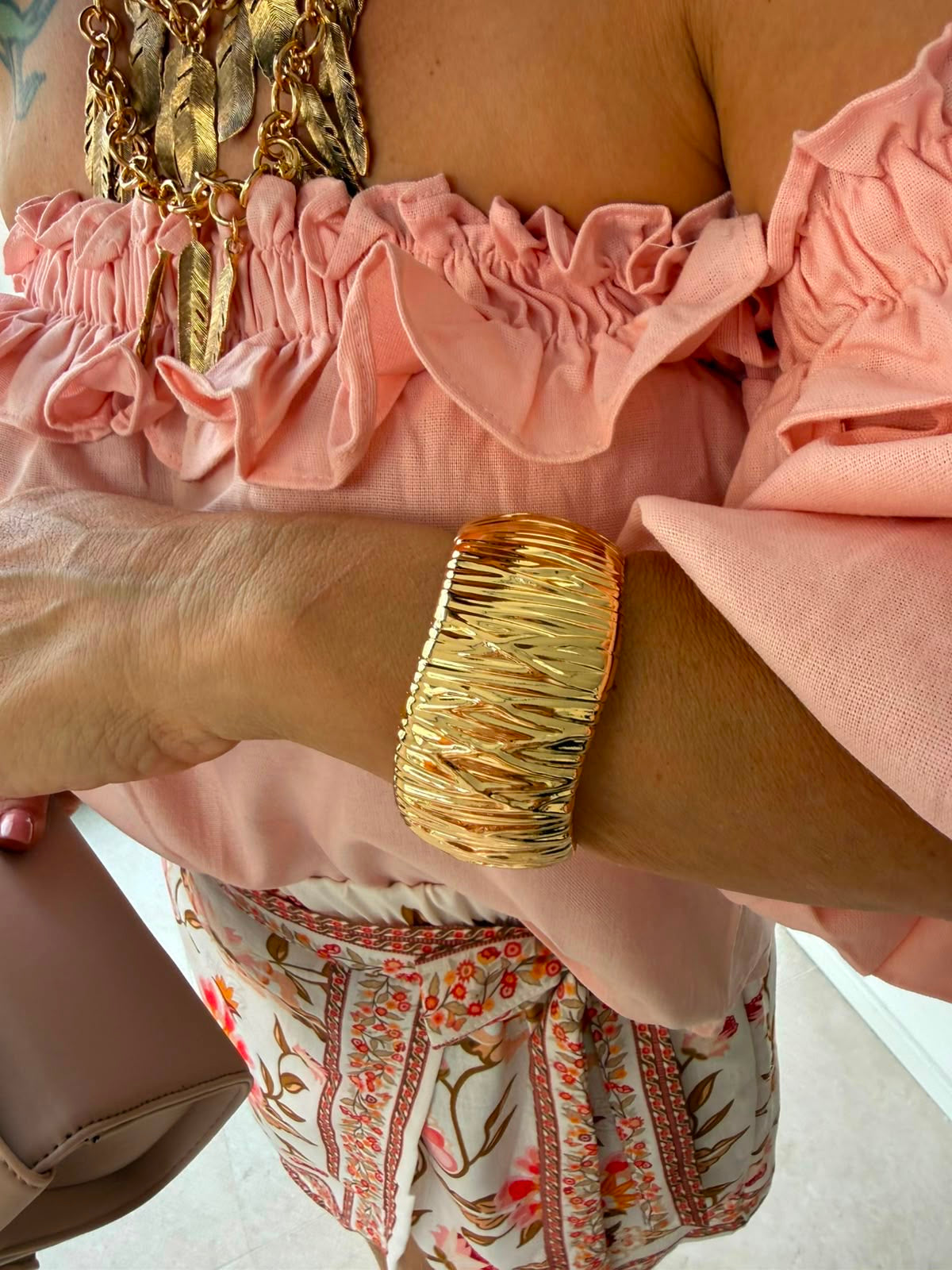 Bracciale rigido rigato