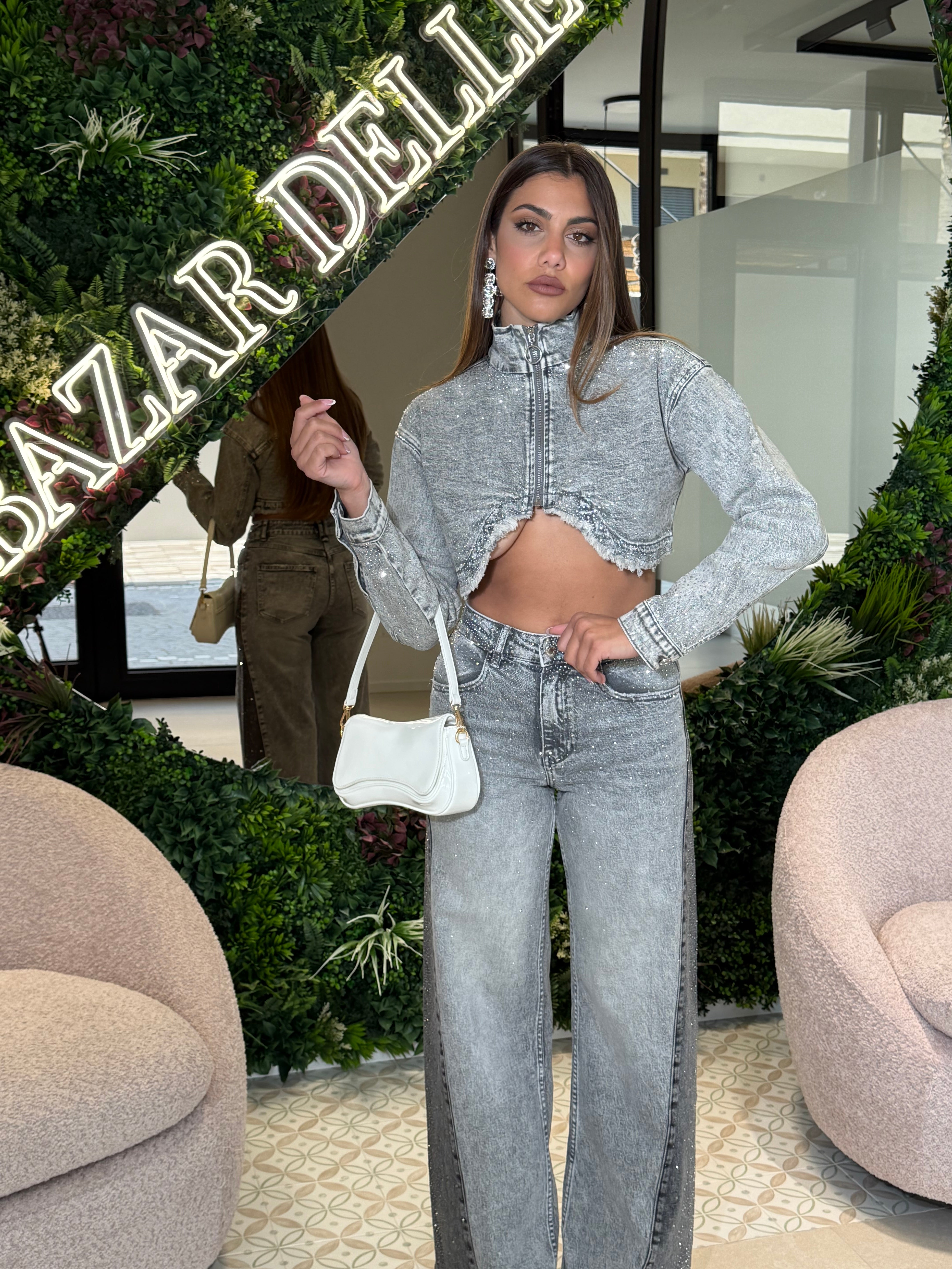 Giubbino crop con strass grey