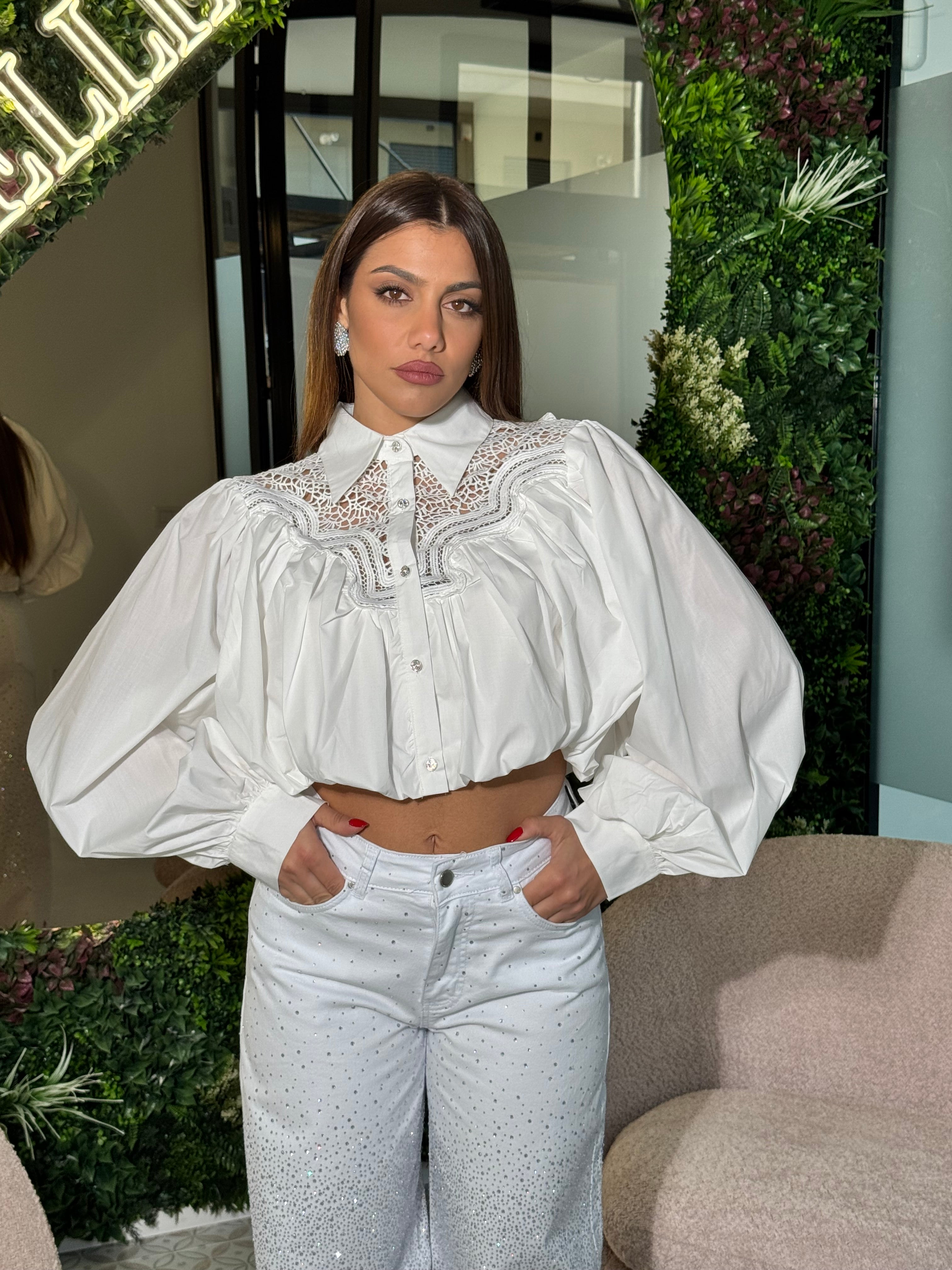 Camicia palloncino con ricami
