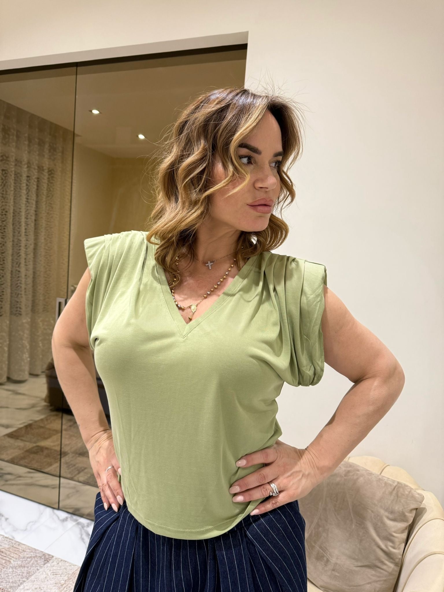 T-shirt Mena