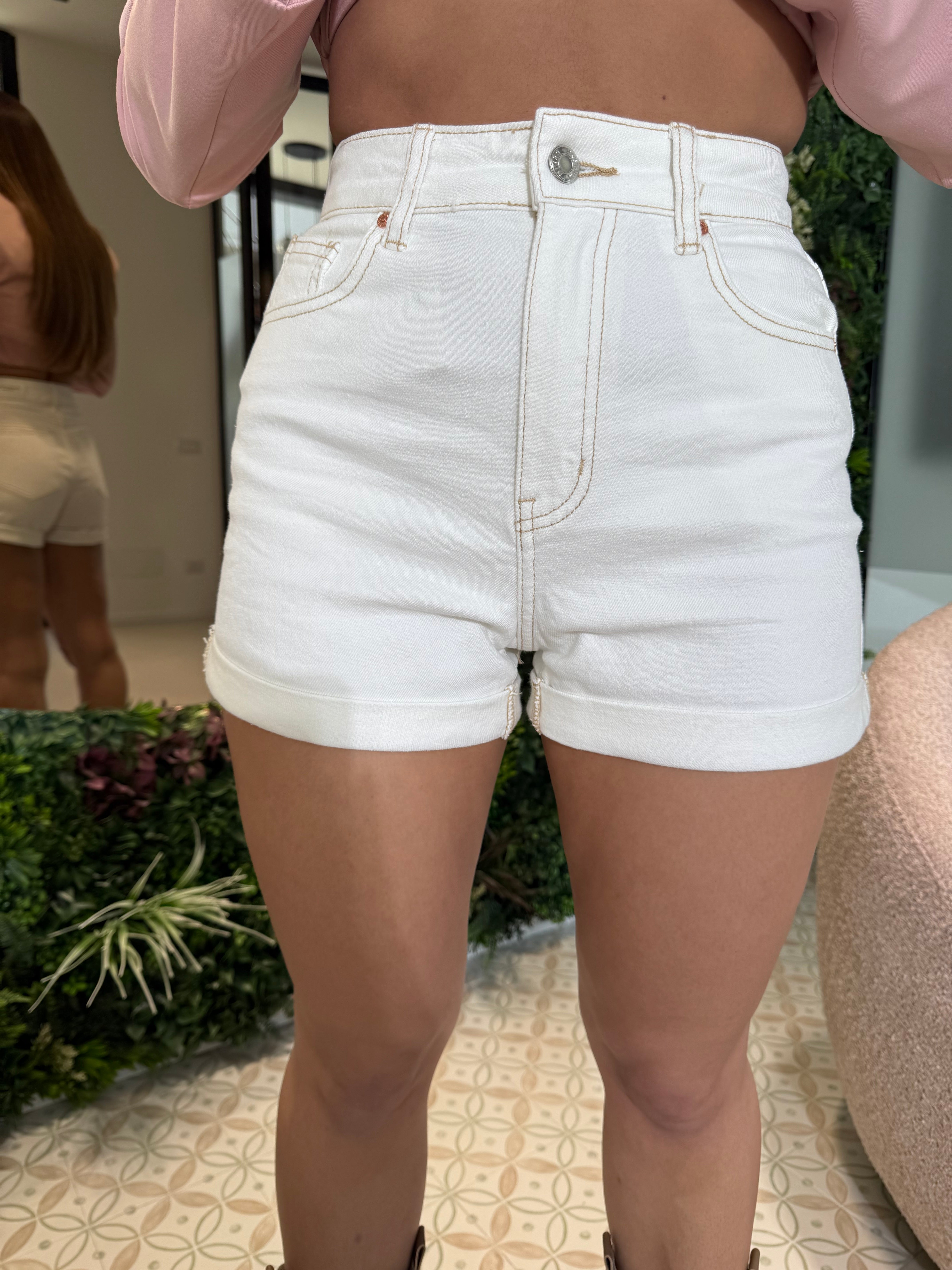Pantaloncino con risvolto white