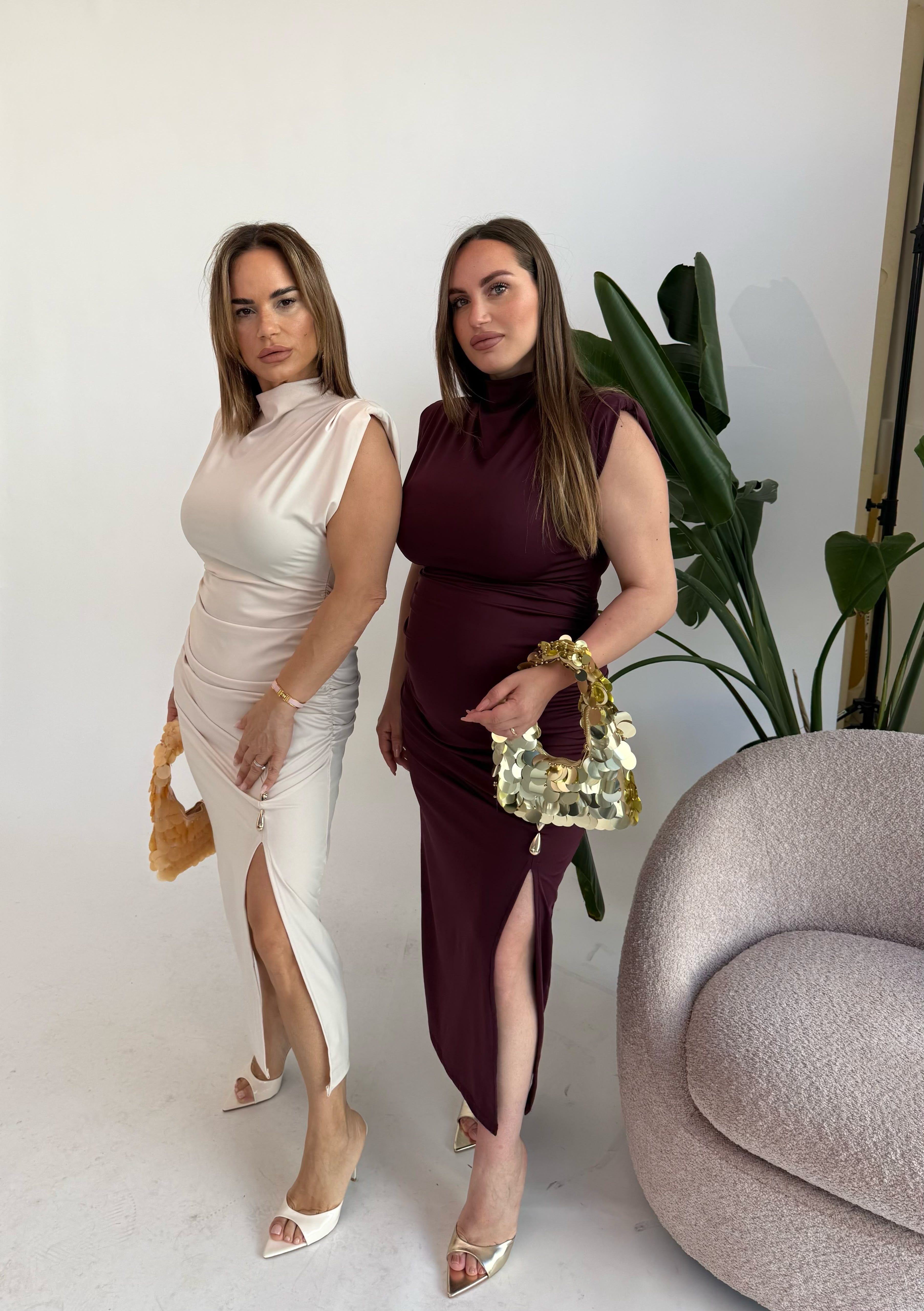 Abito in lycra con dettaglio oro Curvy