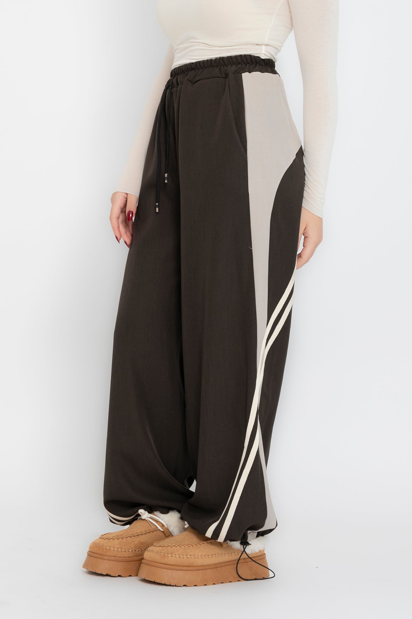 Pantatuta con bande laterali