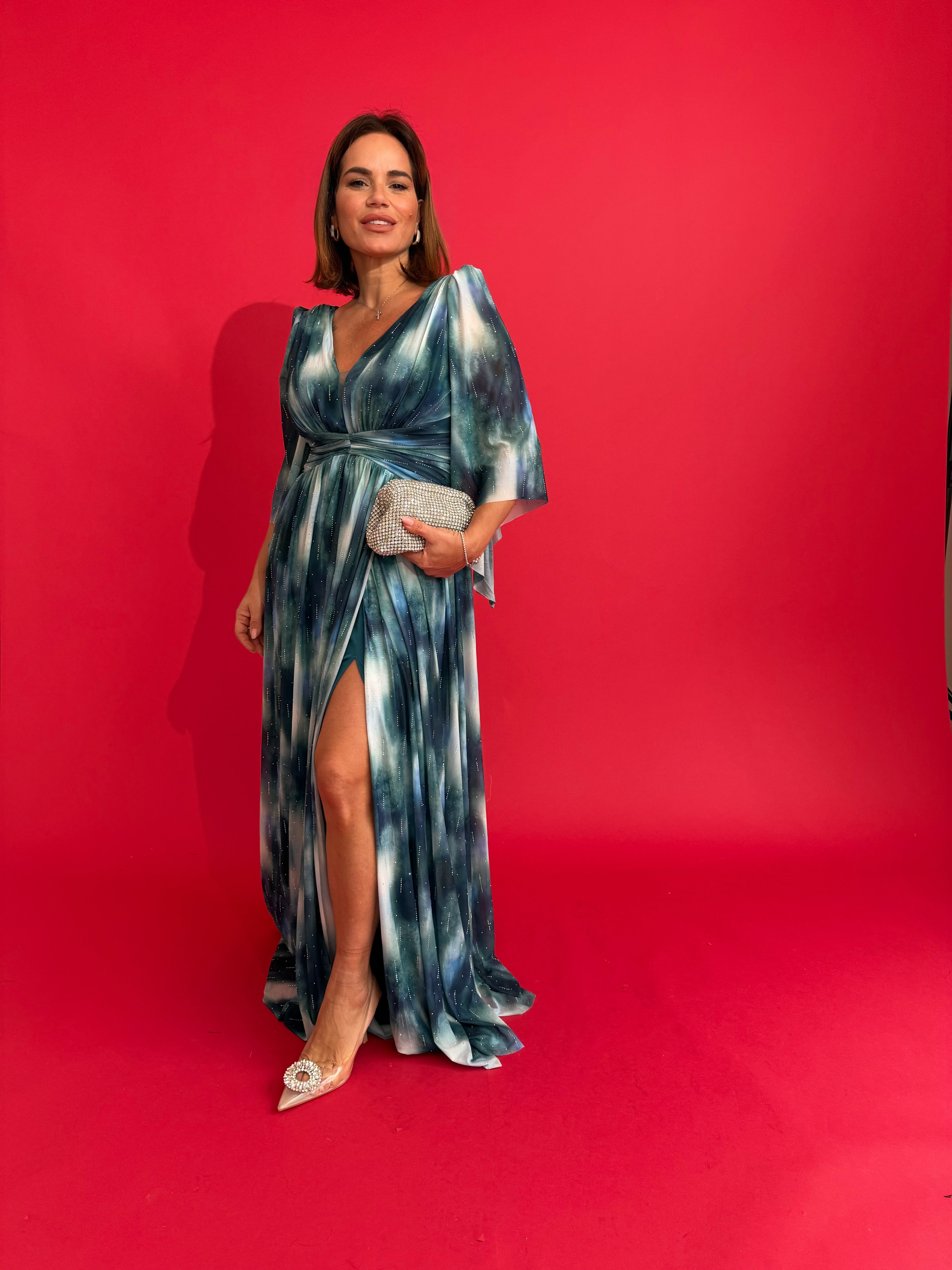 Abito cerimonia sfumato con strass curvy