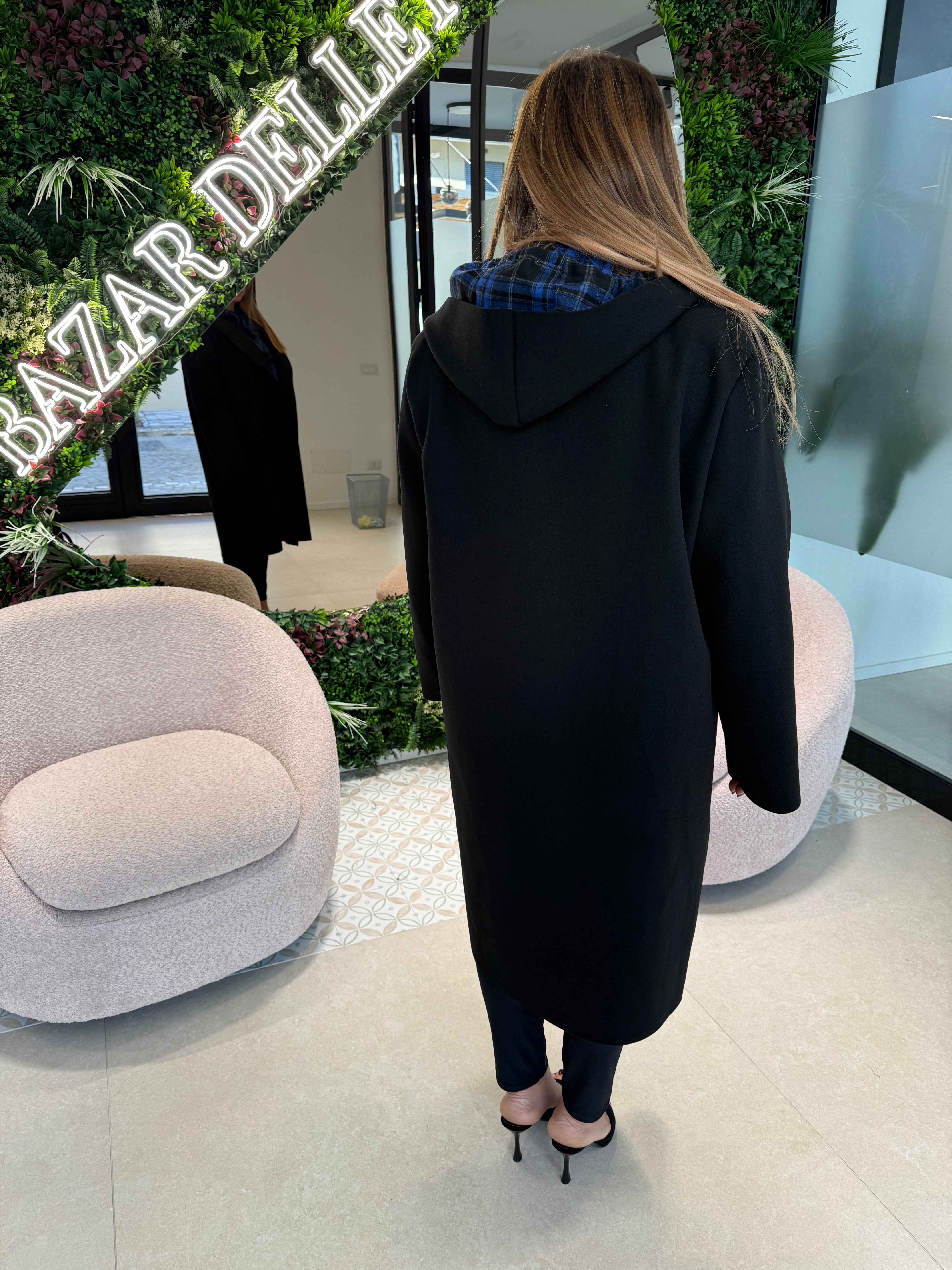 Cappotto con cappuccio