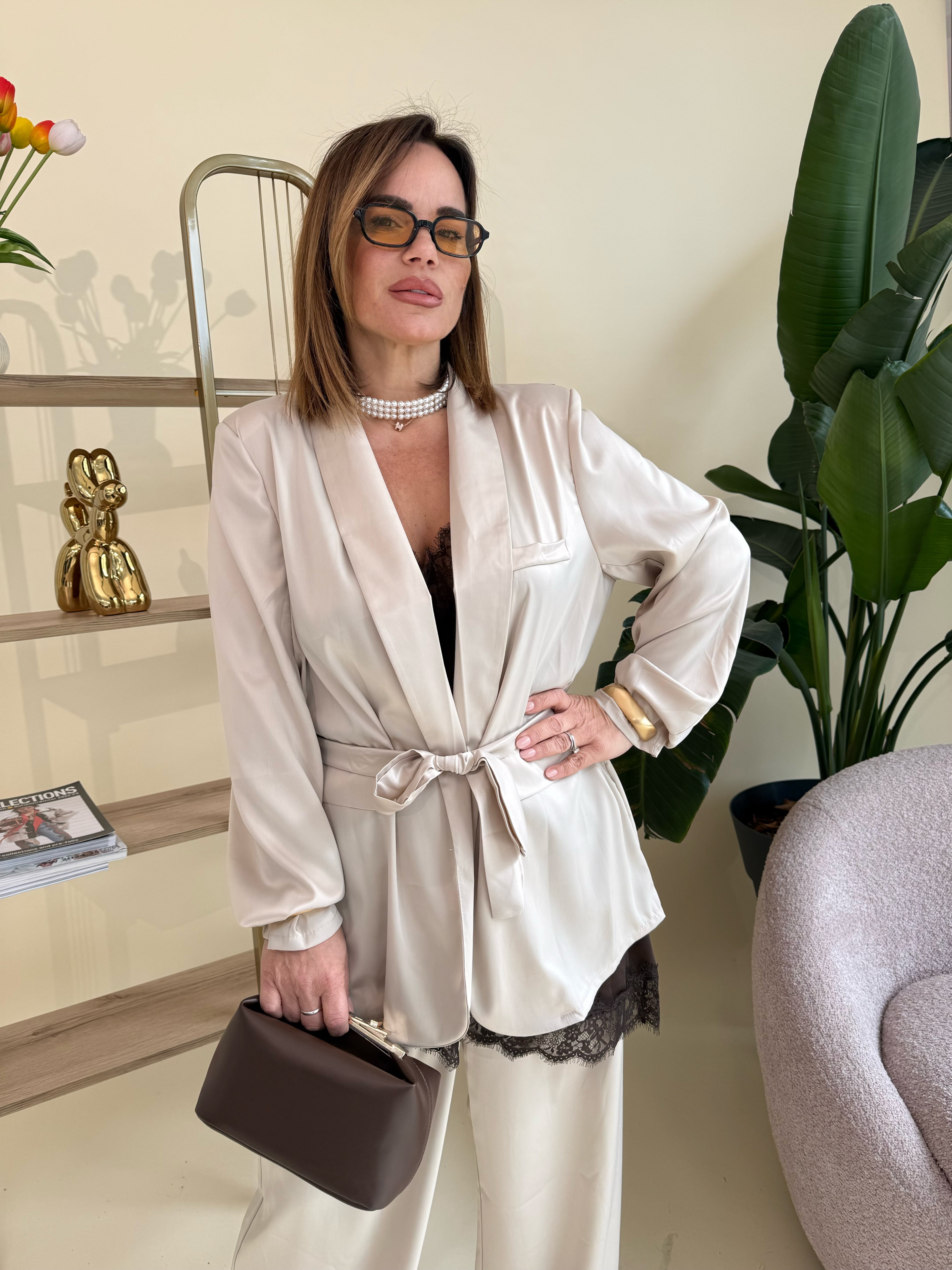 Tailleur in raso curvy