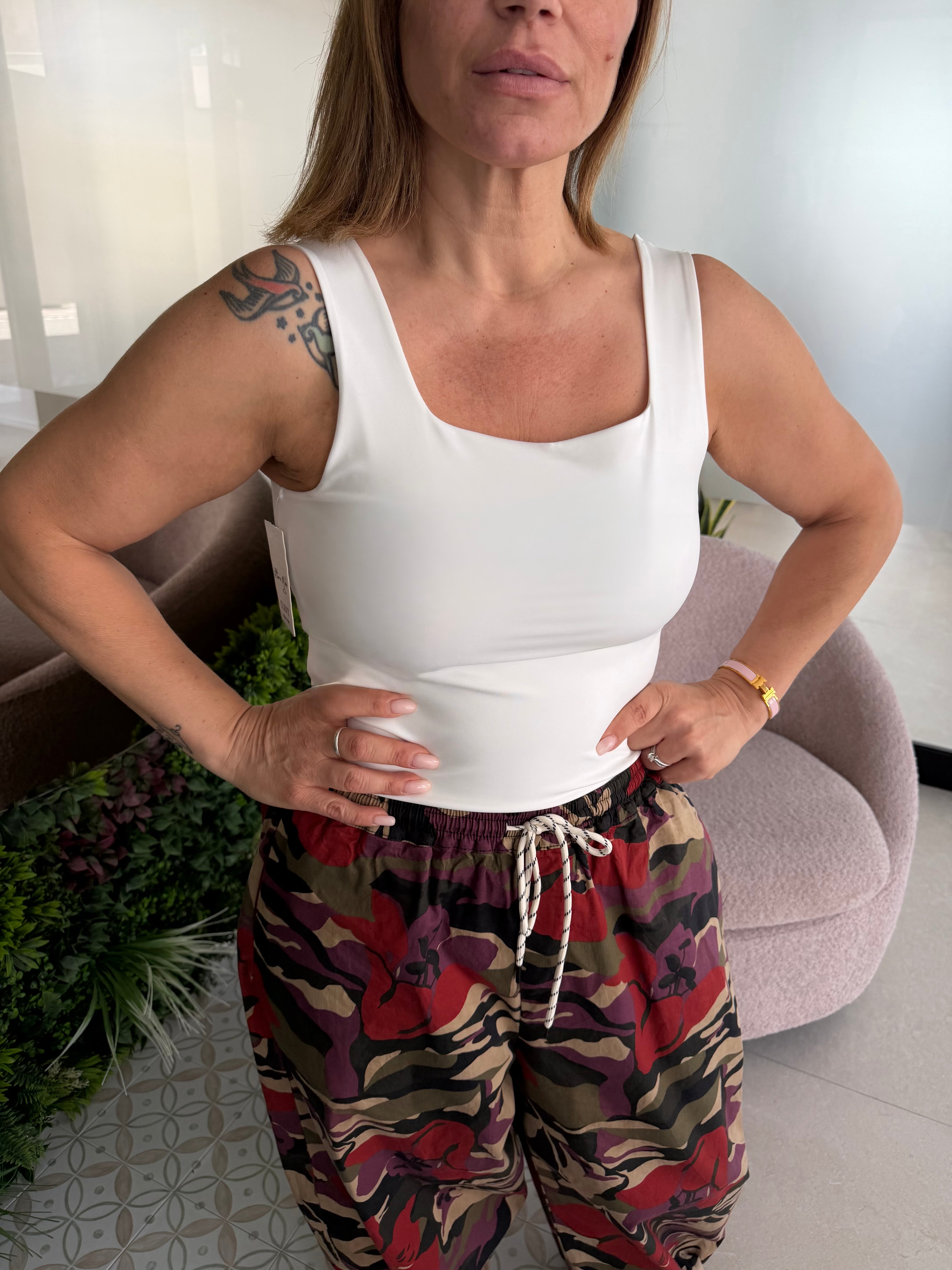 Top scollo quadrato curvy