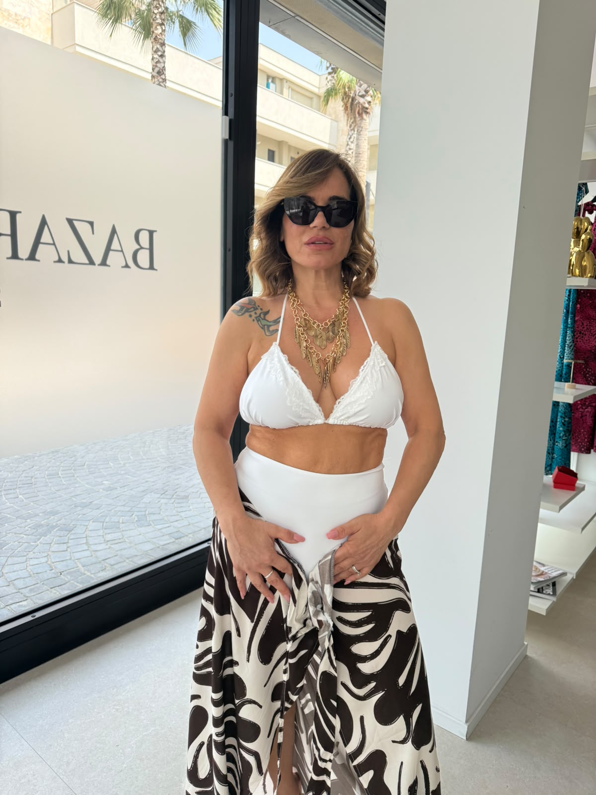 Bikini con pizzo curvy