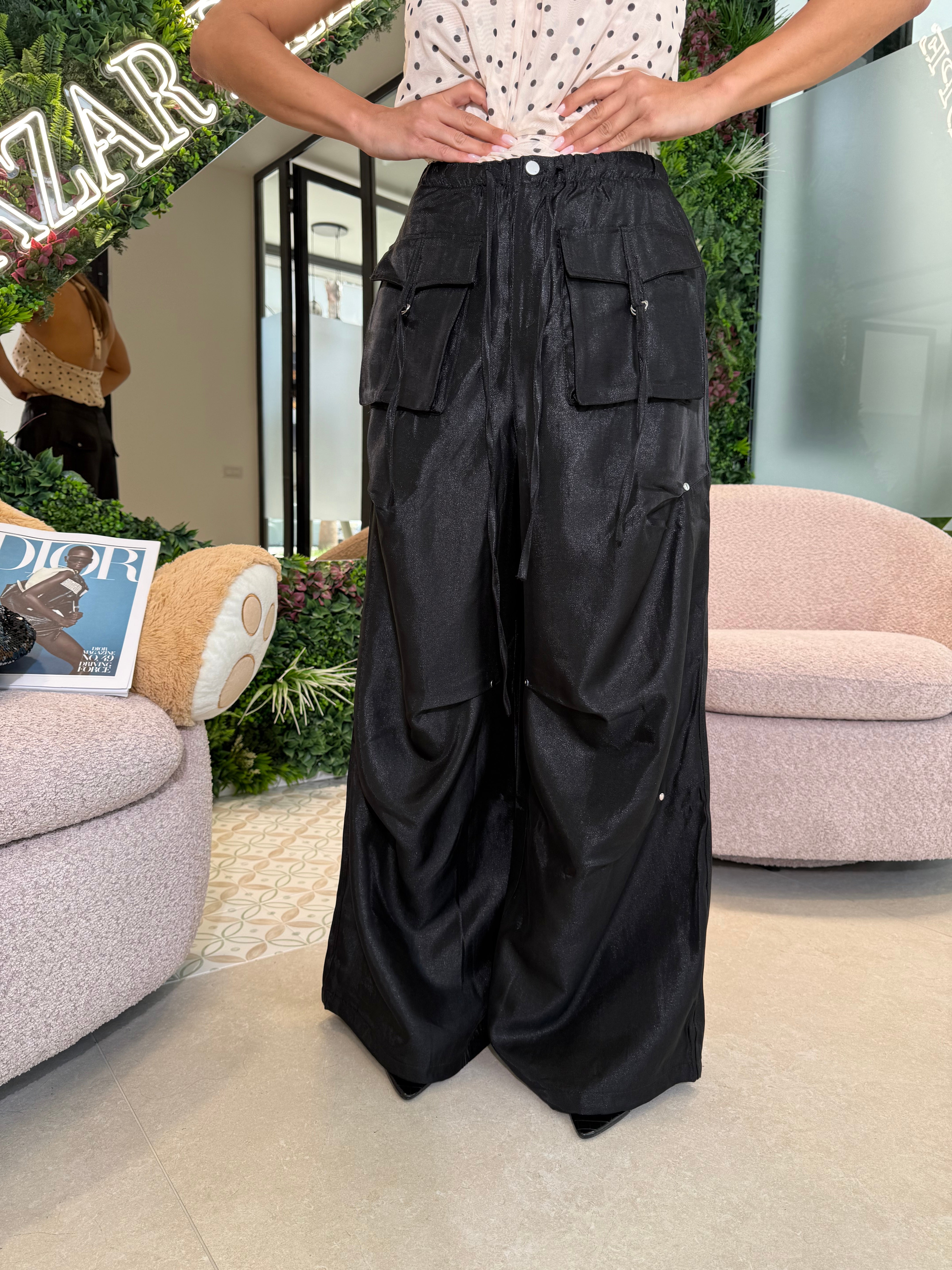 Pantalone satinato cargo