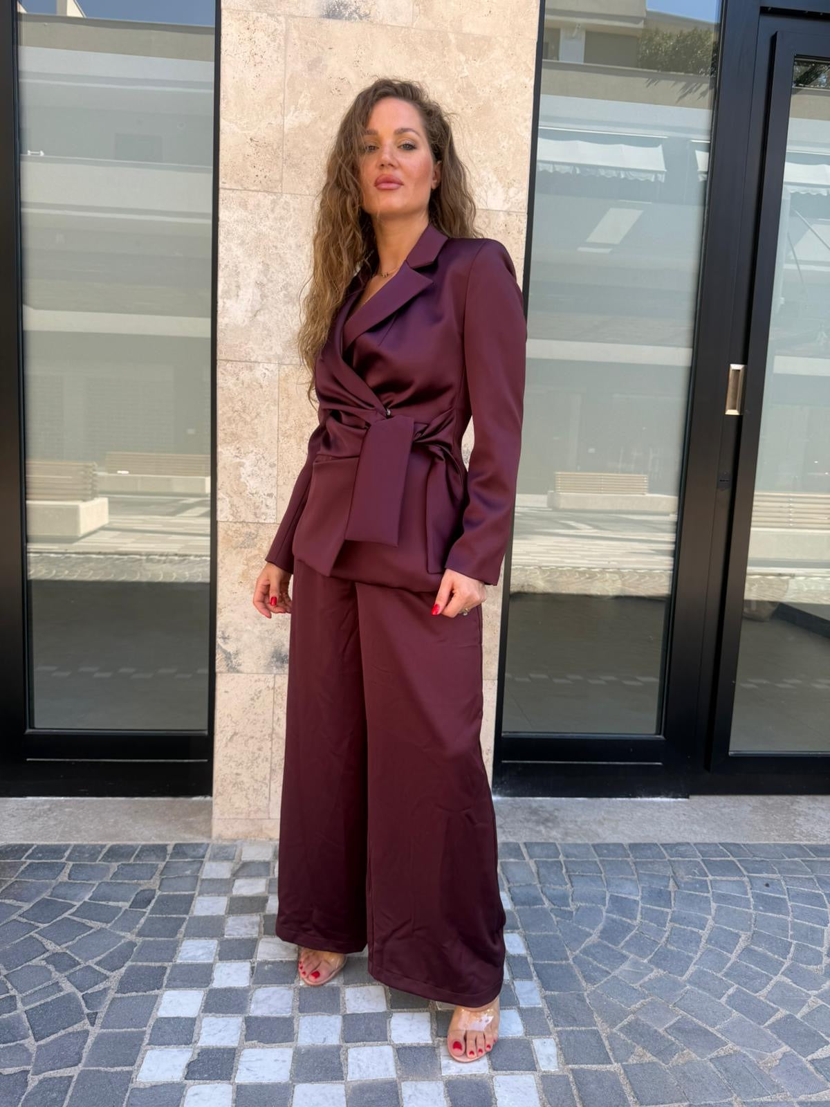 Tailleur in raso by Lumina