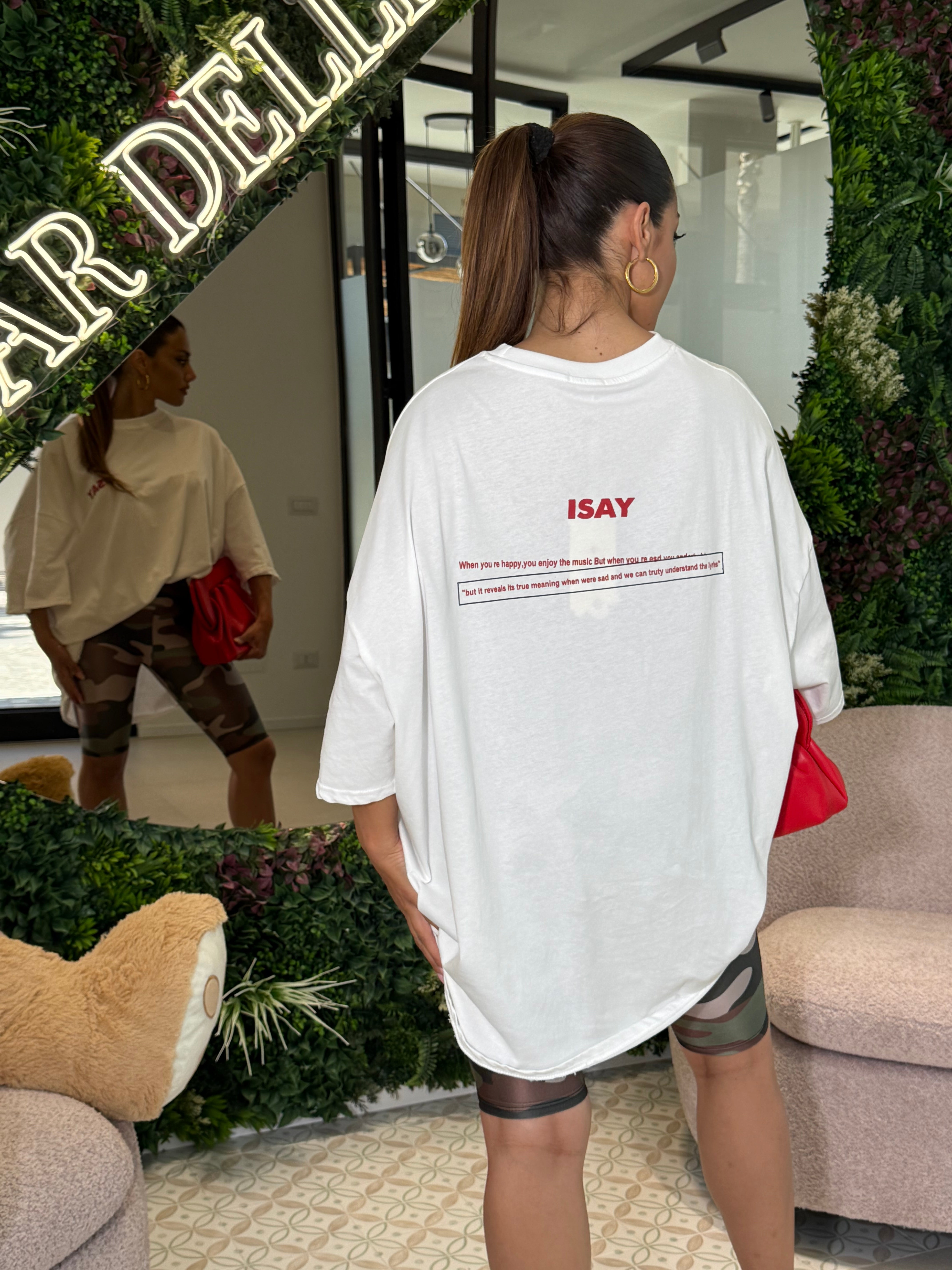 T-shirt maxi isay