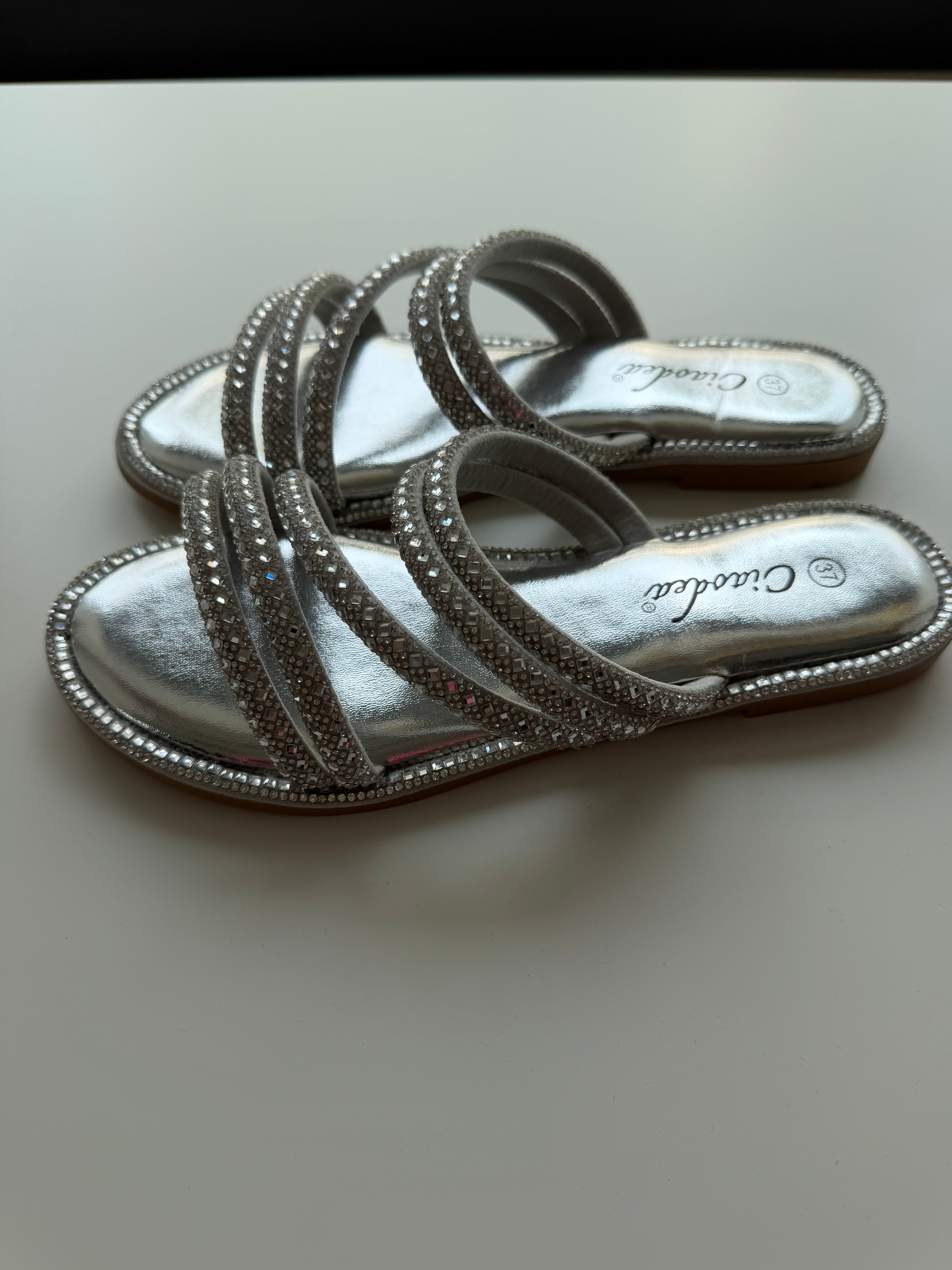 Sandalo basso strass