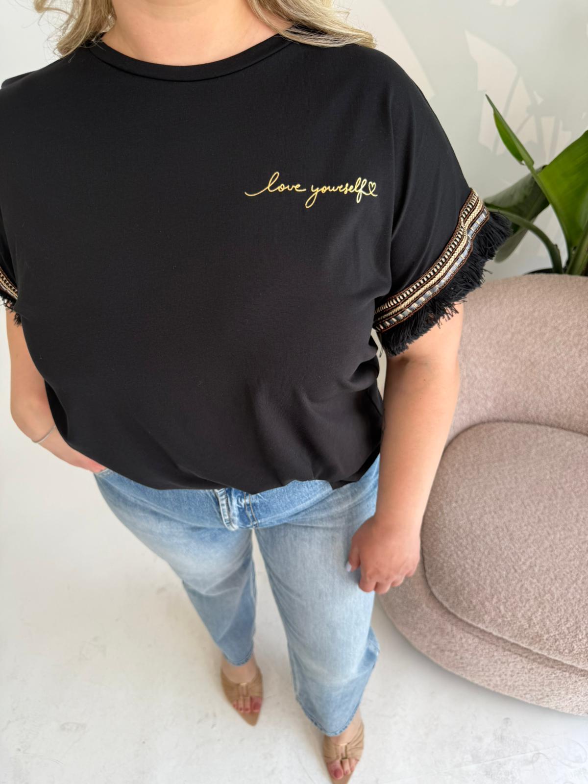 T-shirt your self curvy