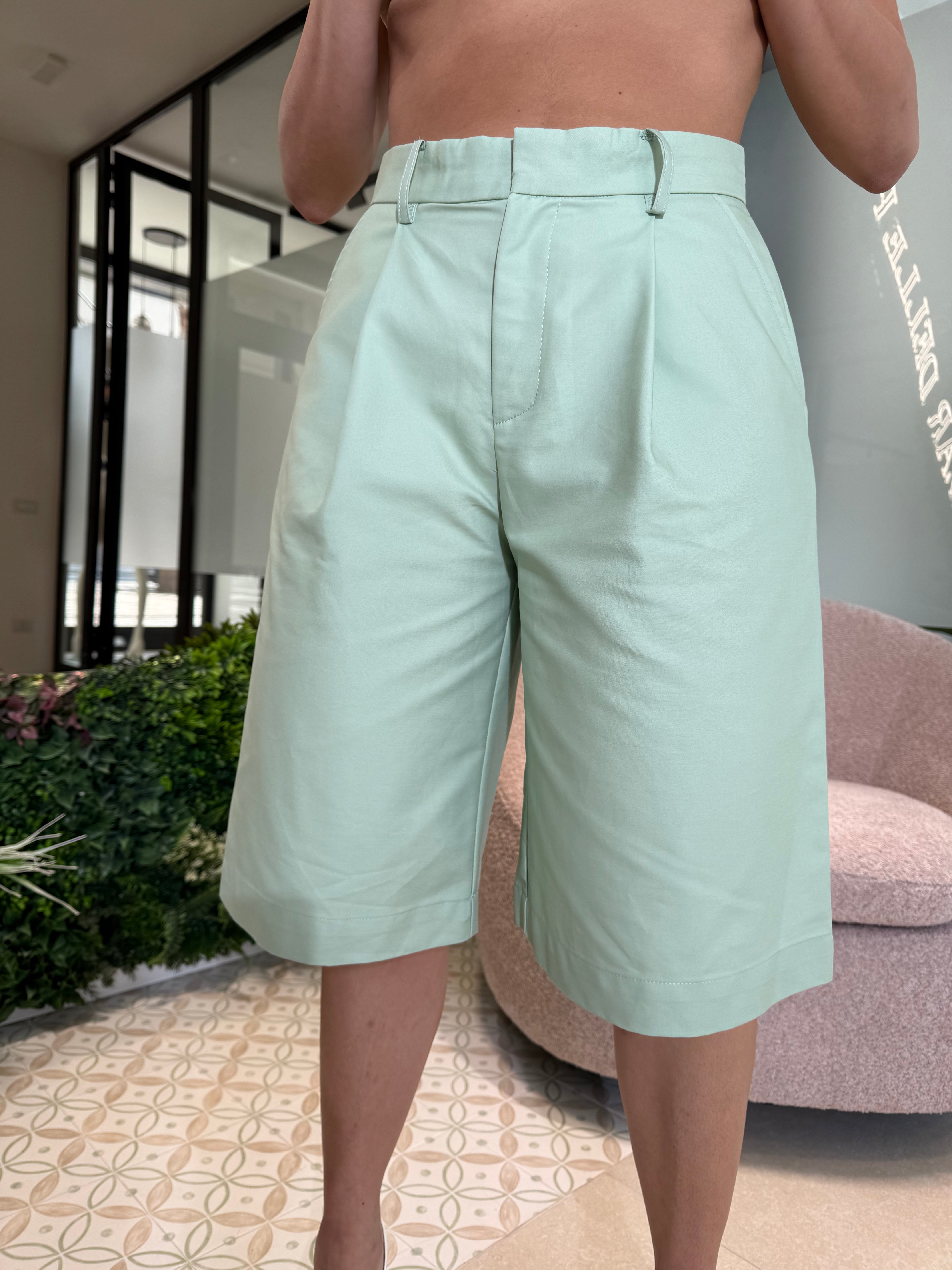 Tailleur con bermuda Lumina