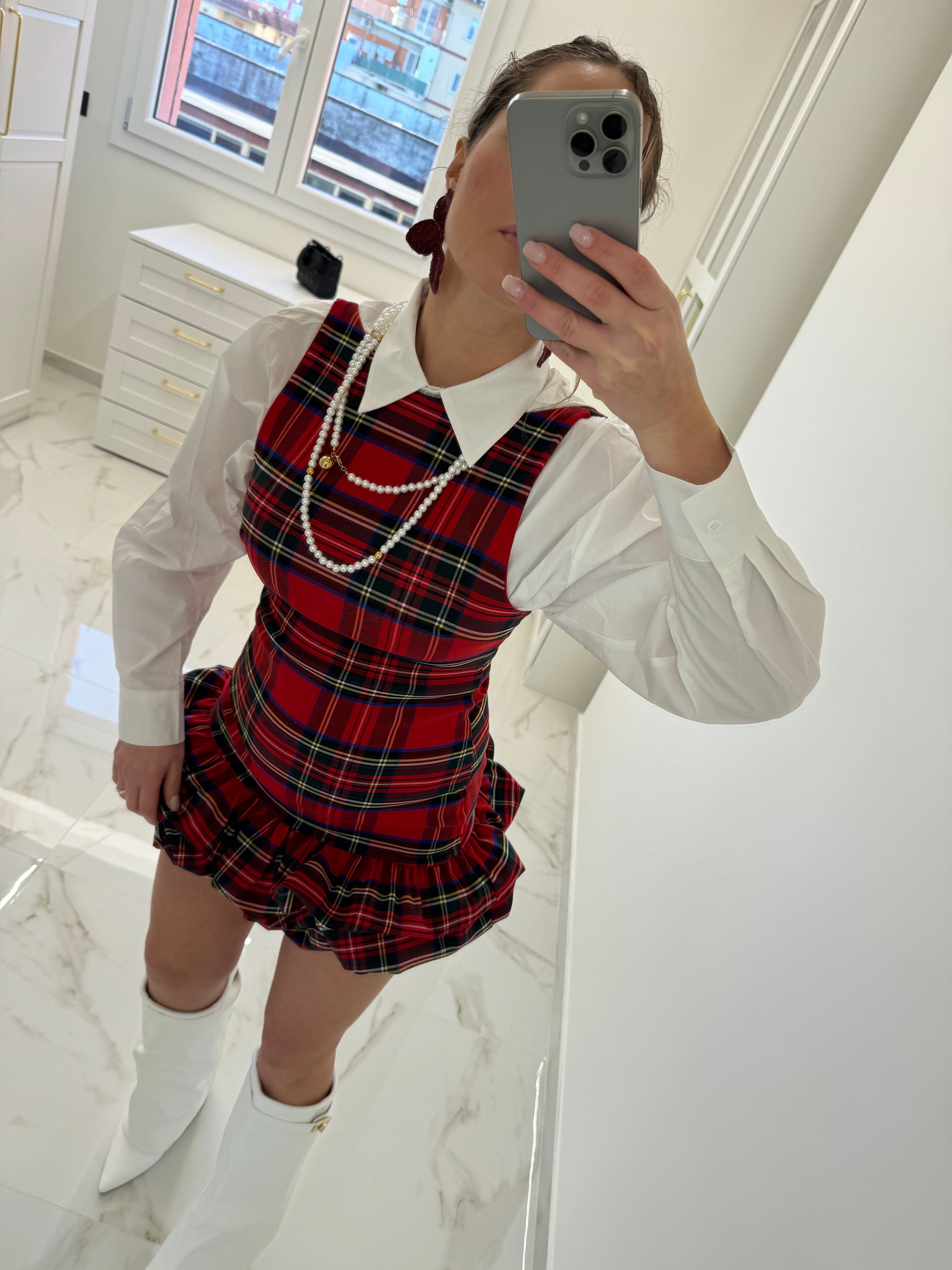 Tutina con rouche scozzese