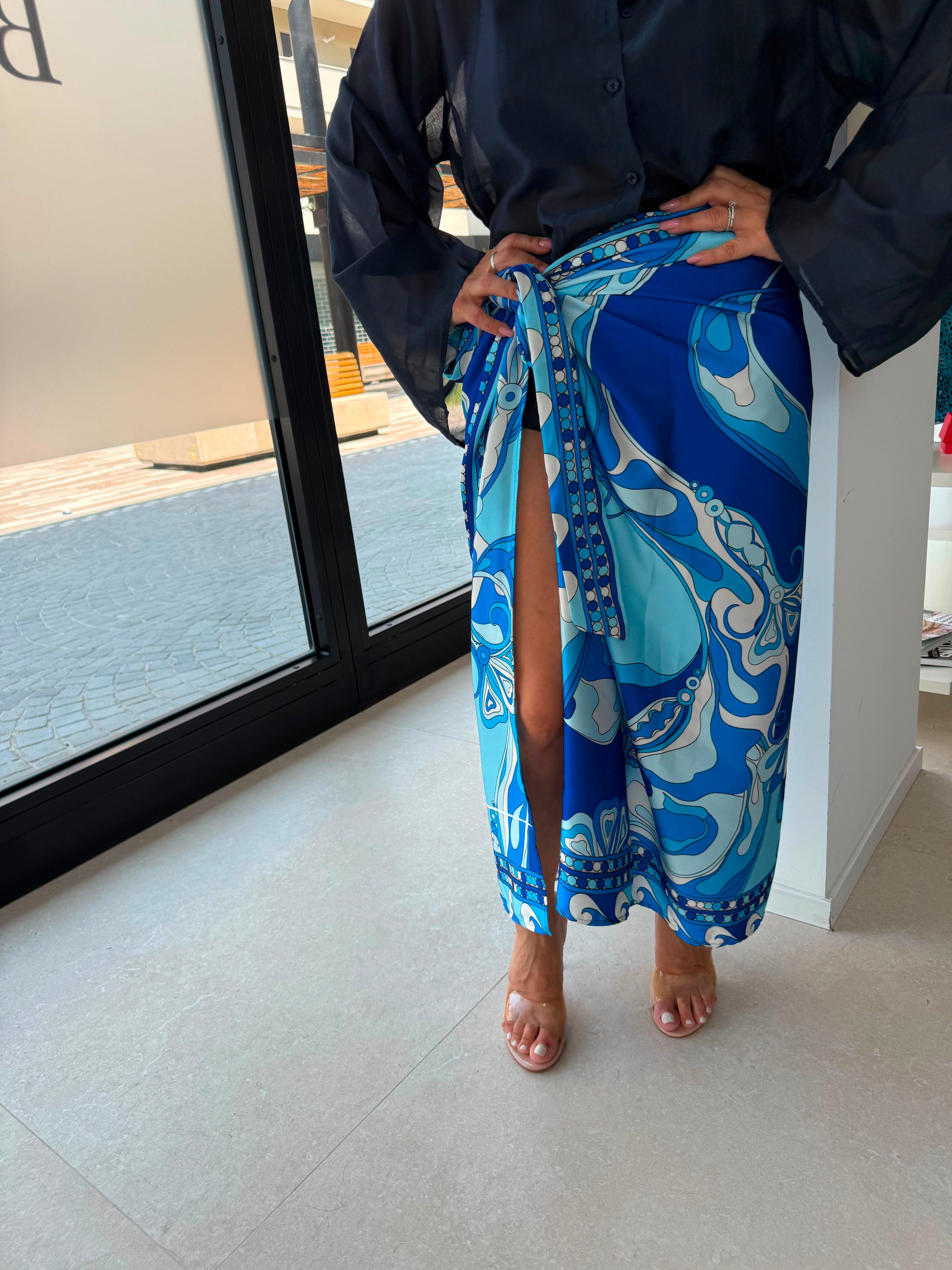 Gonna foulard blu