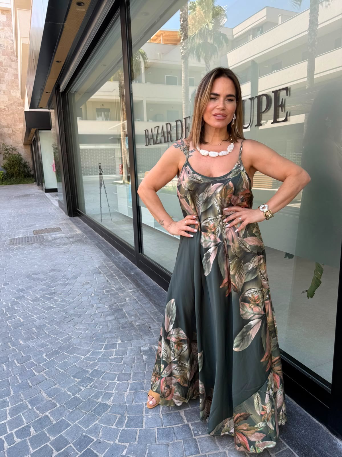 Abito fantasia in raso curvy