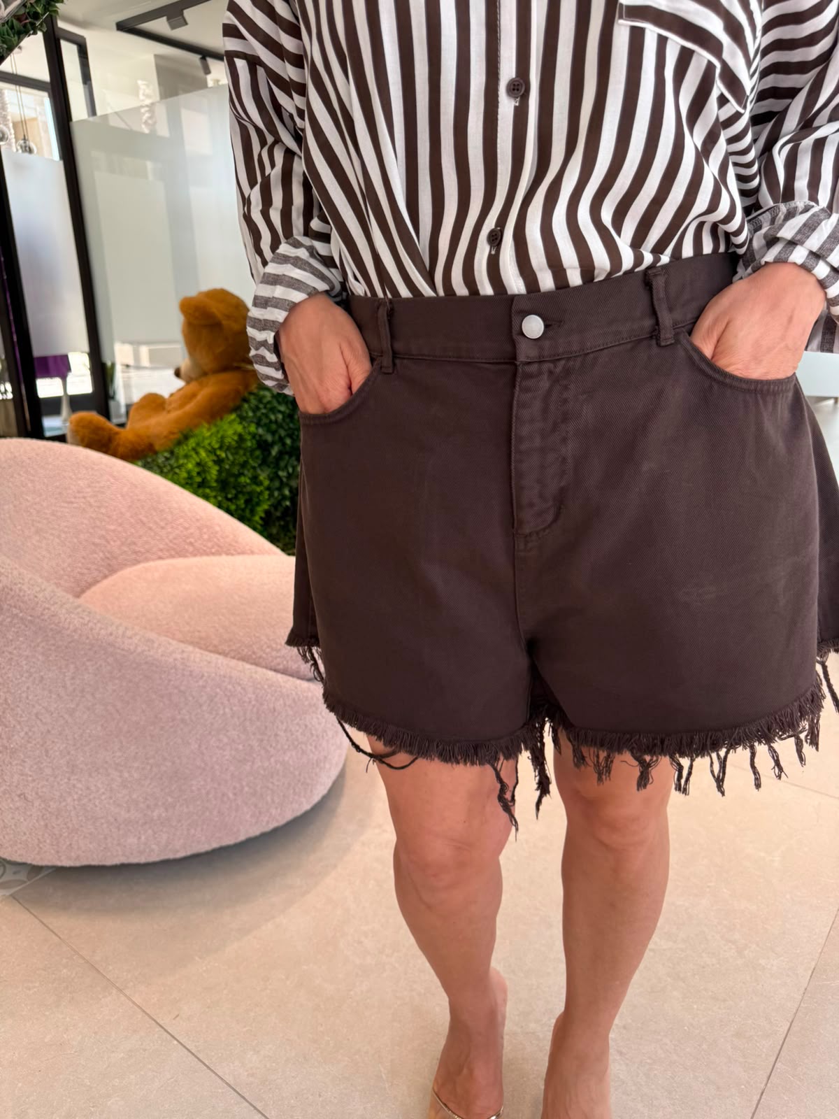 Pantaloncino denim sfrangiato curvy