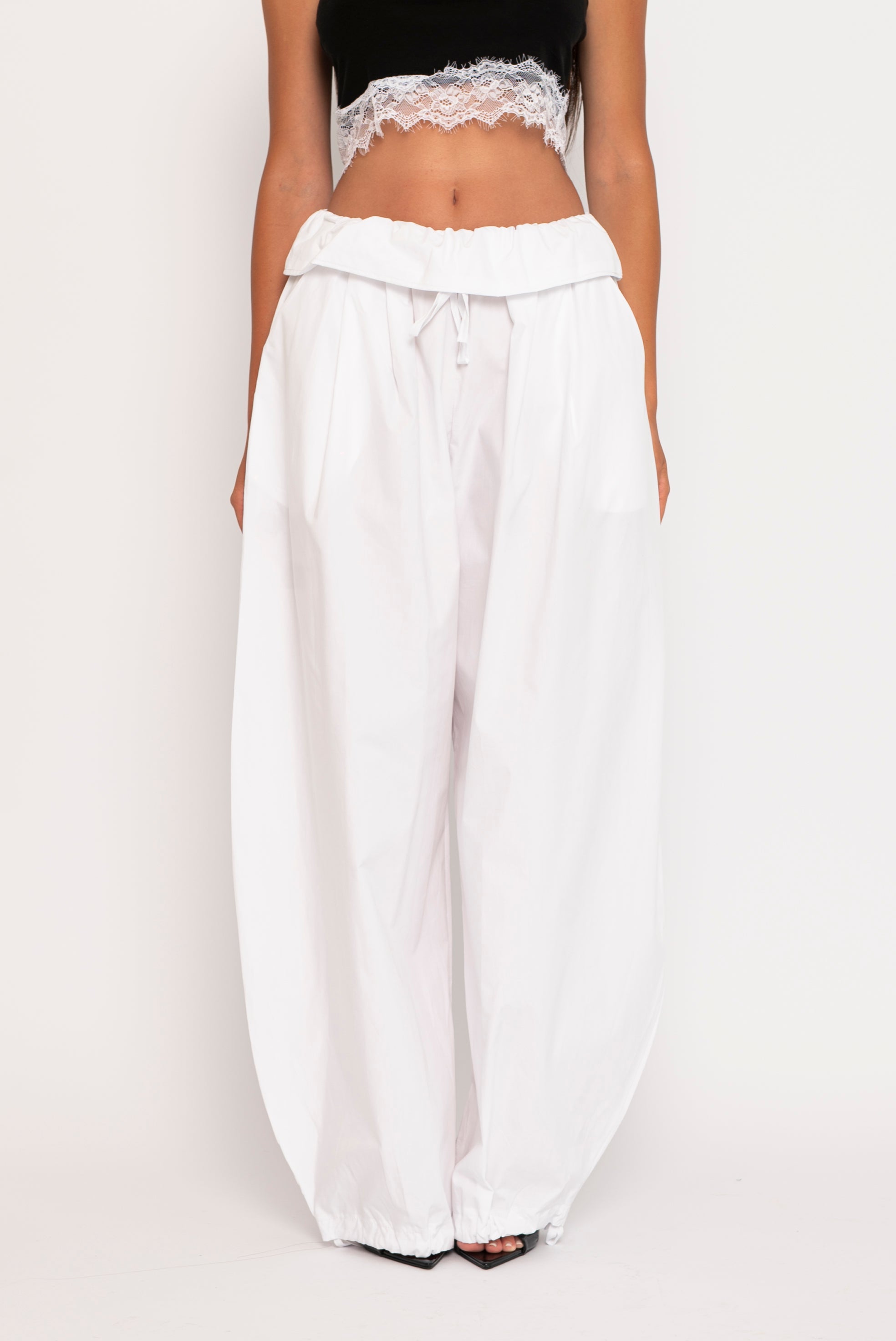 Pantalone con risvolto