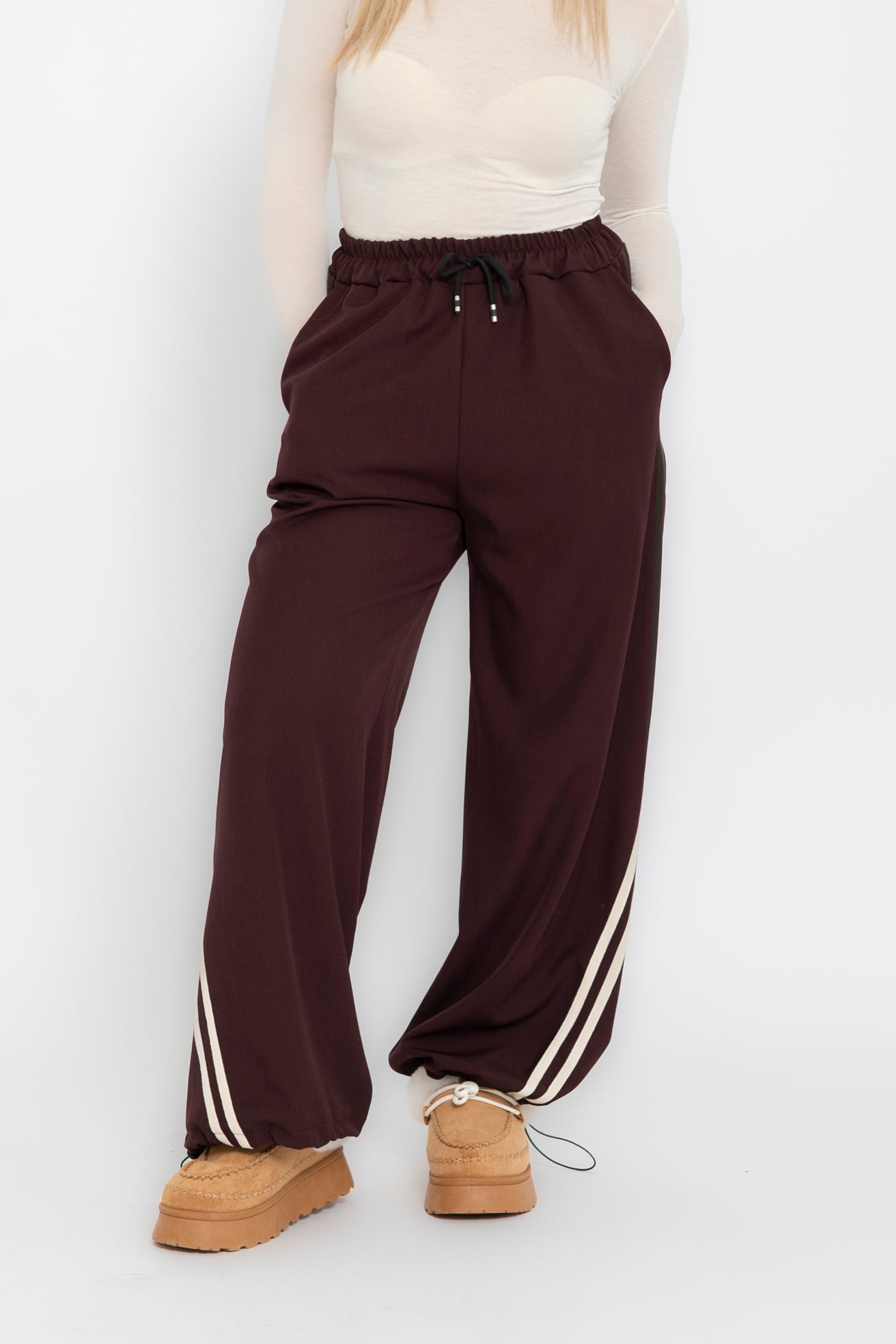 Pantatuta con bande laterali