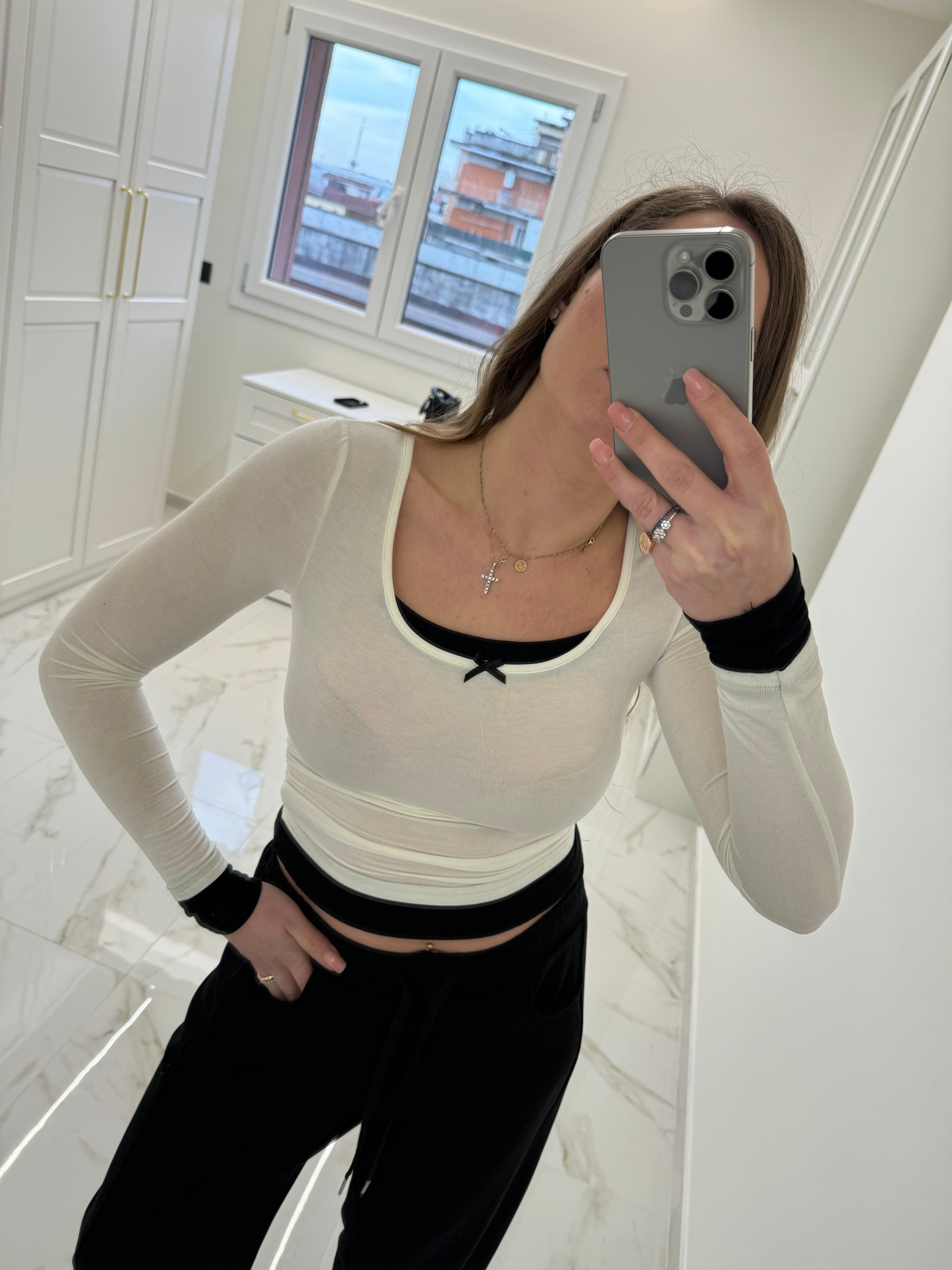 Maglia double con fiocchetto