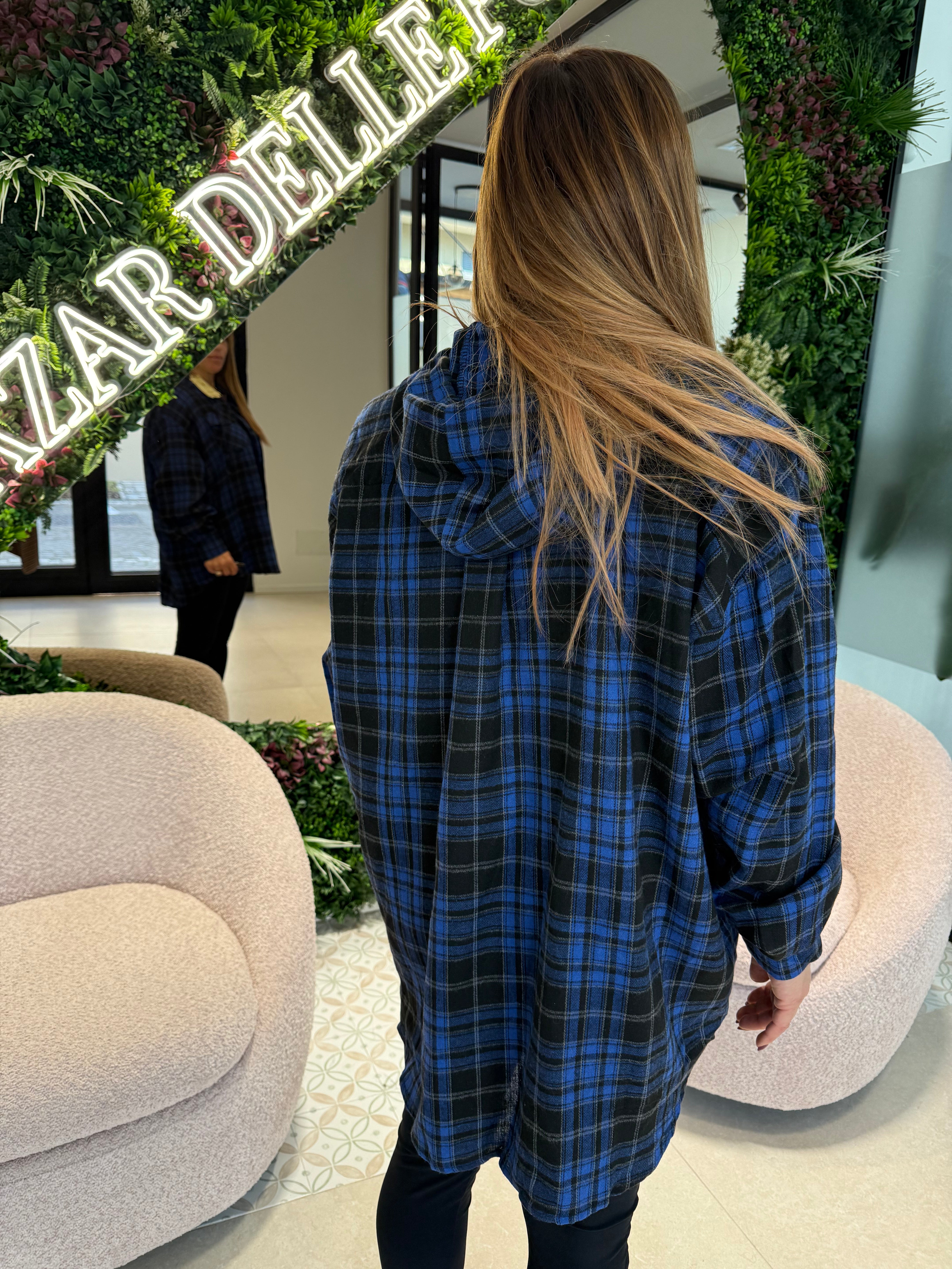 Camicia con cappuccio a quadroni