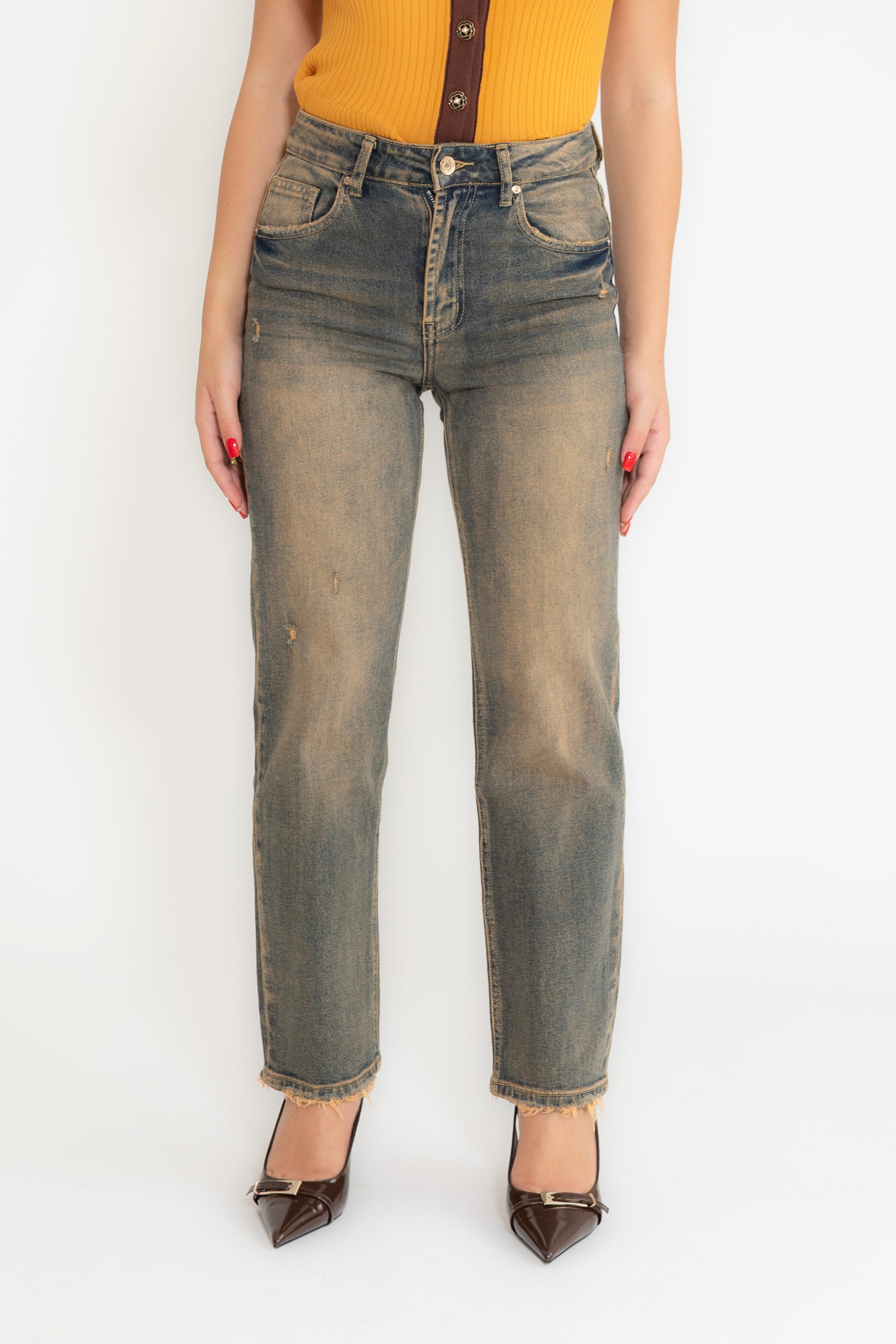 Jeans gamba dritta sabbiato