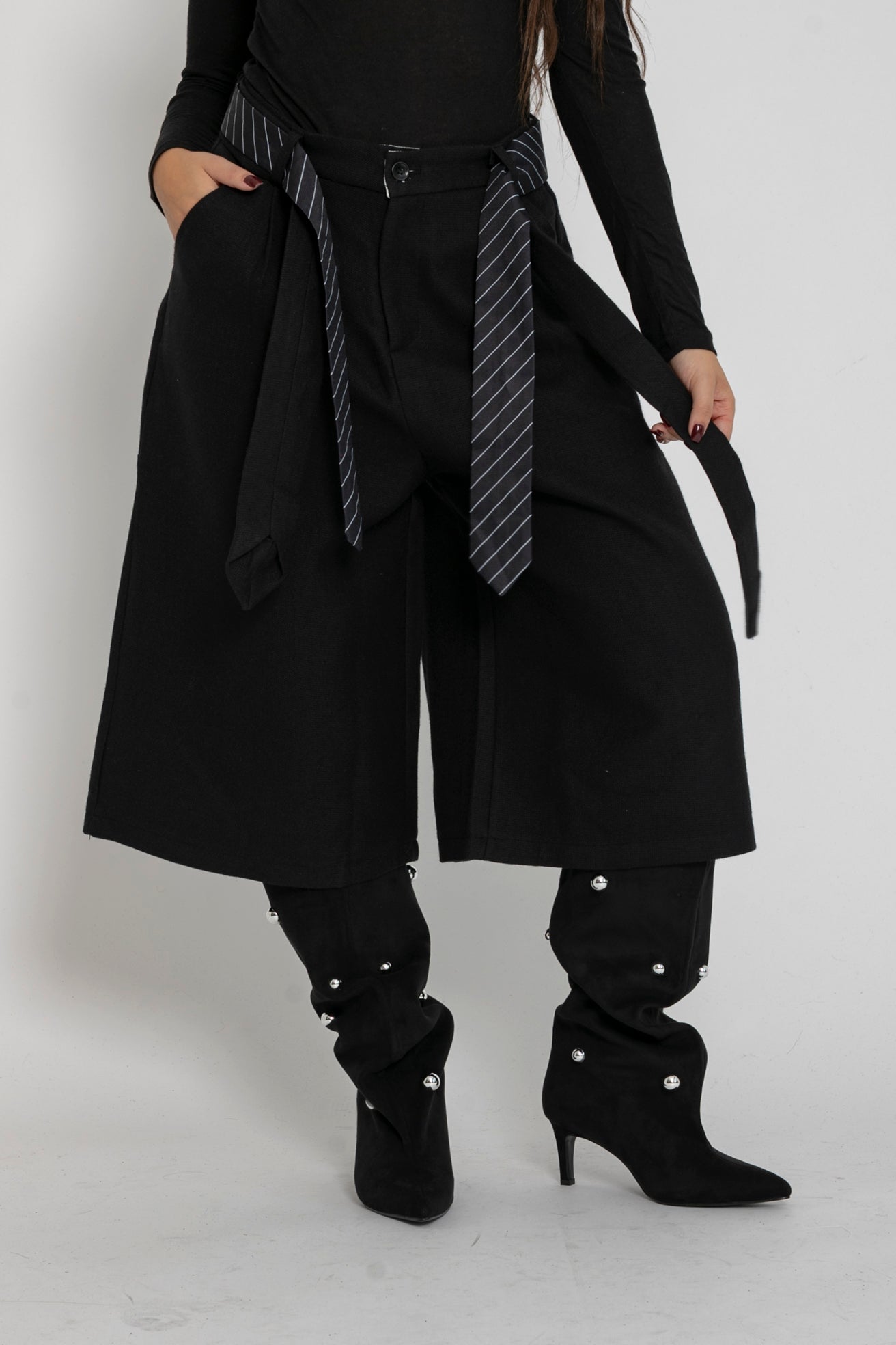 Bermuda con cravatta