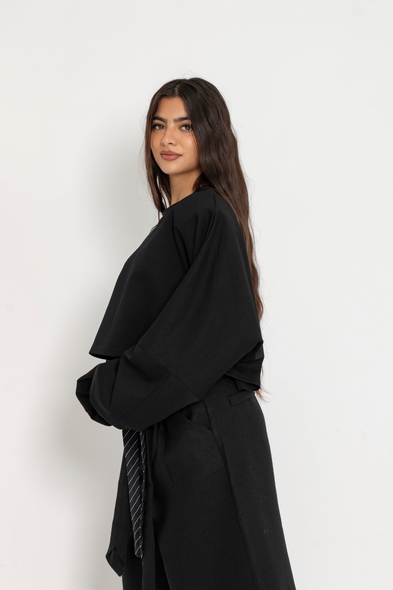 Felpa crop con spalline