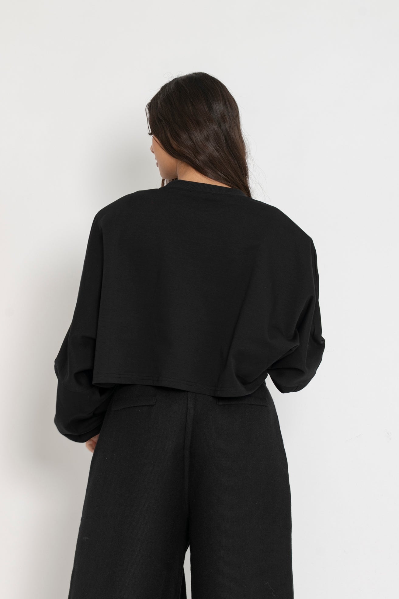 Felpa crop con spalline