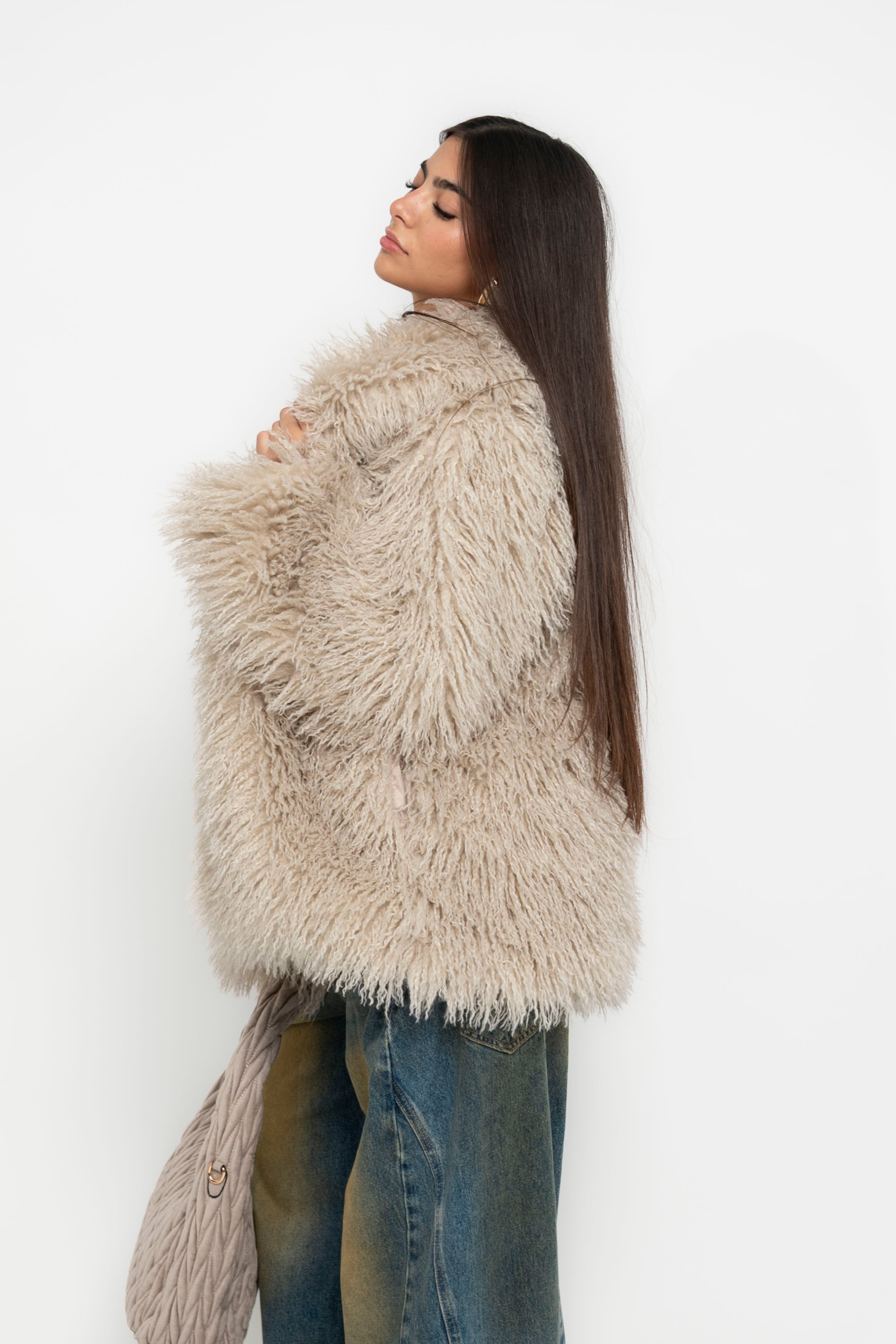 Pelliccia corta teddy beige
