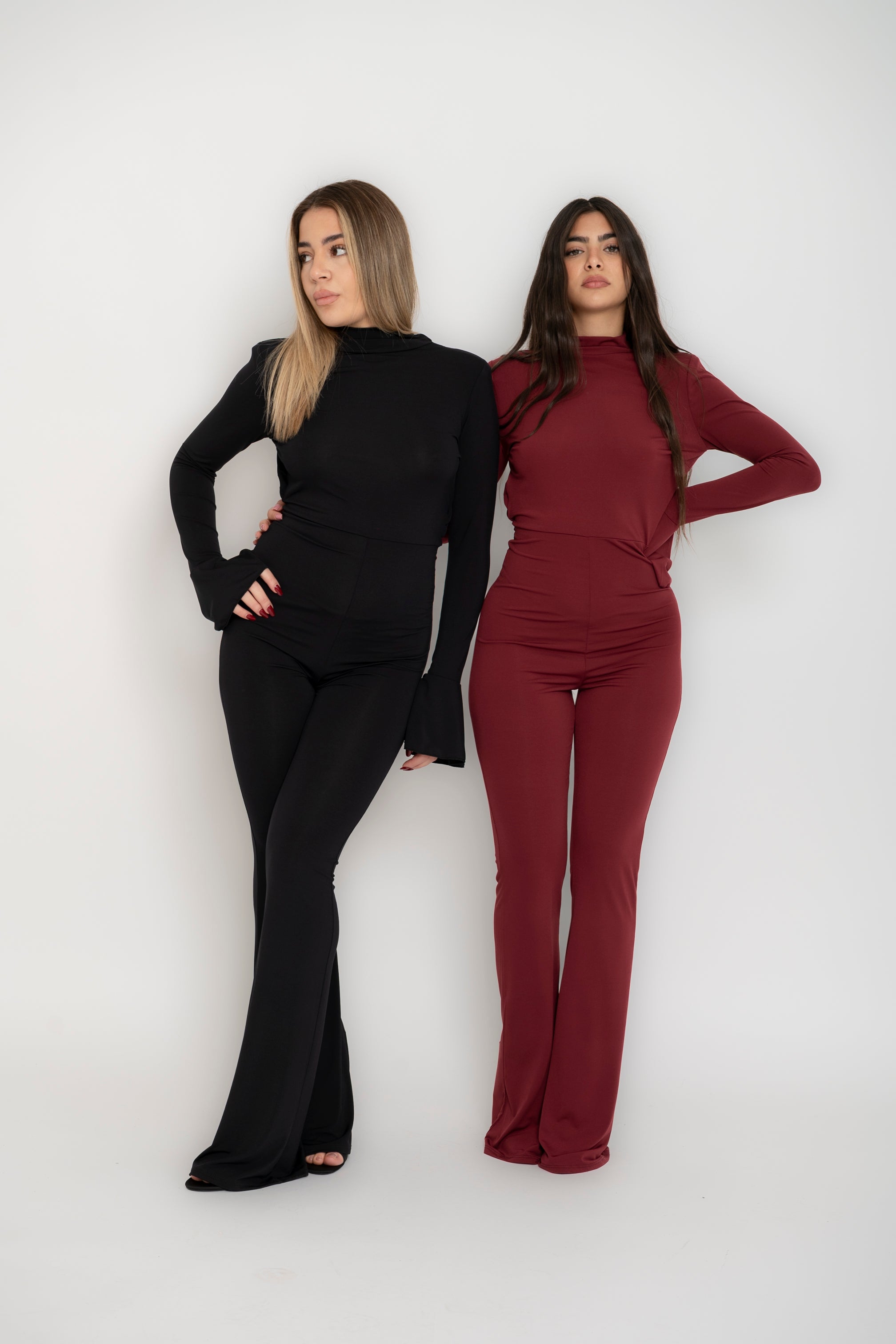 Tuta intera con scollatura sul retro