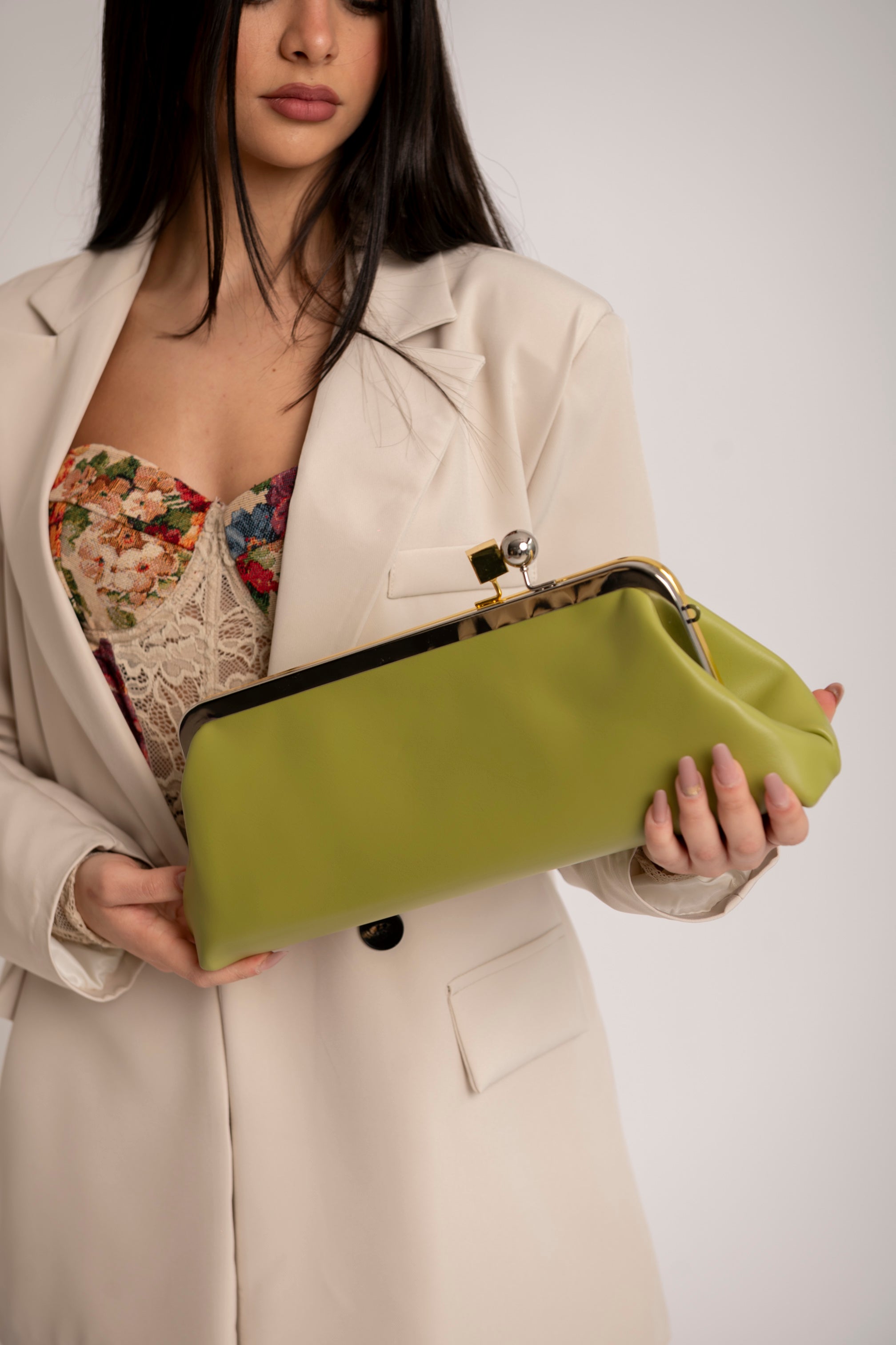 Borsa con chiusura bicolor