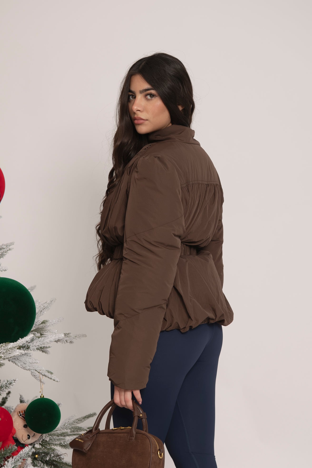 Bomber crop con cintura