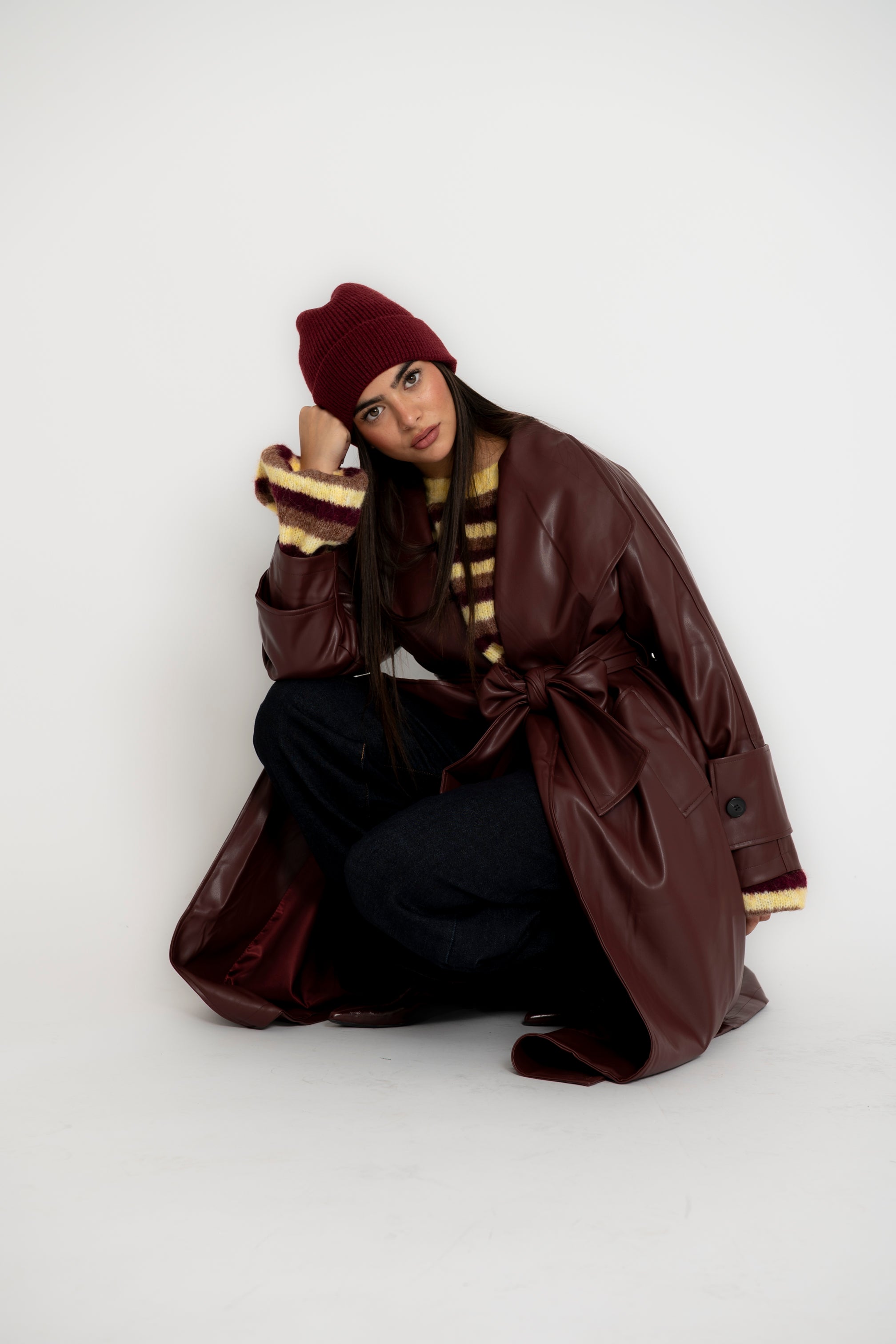 Trench in ecopelle bordeaux