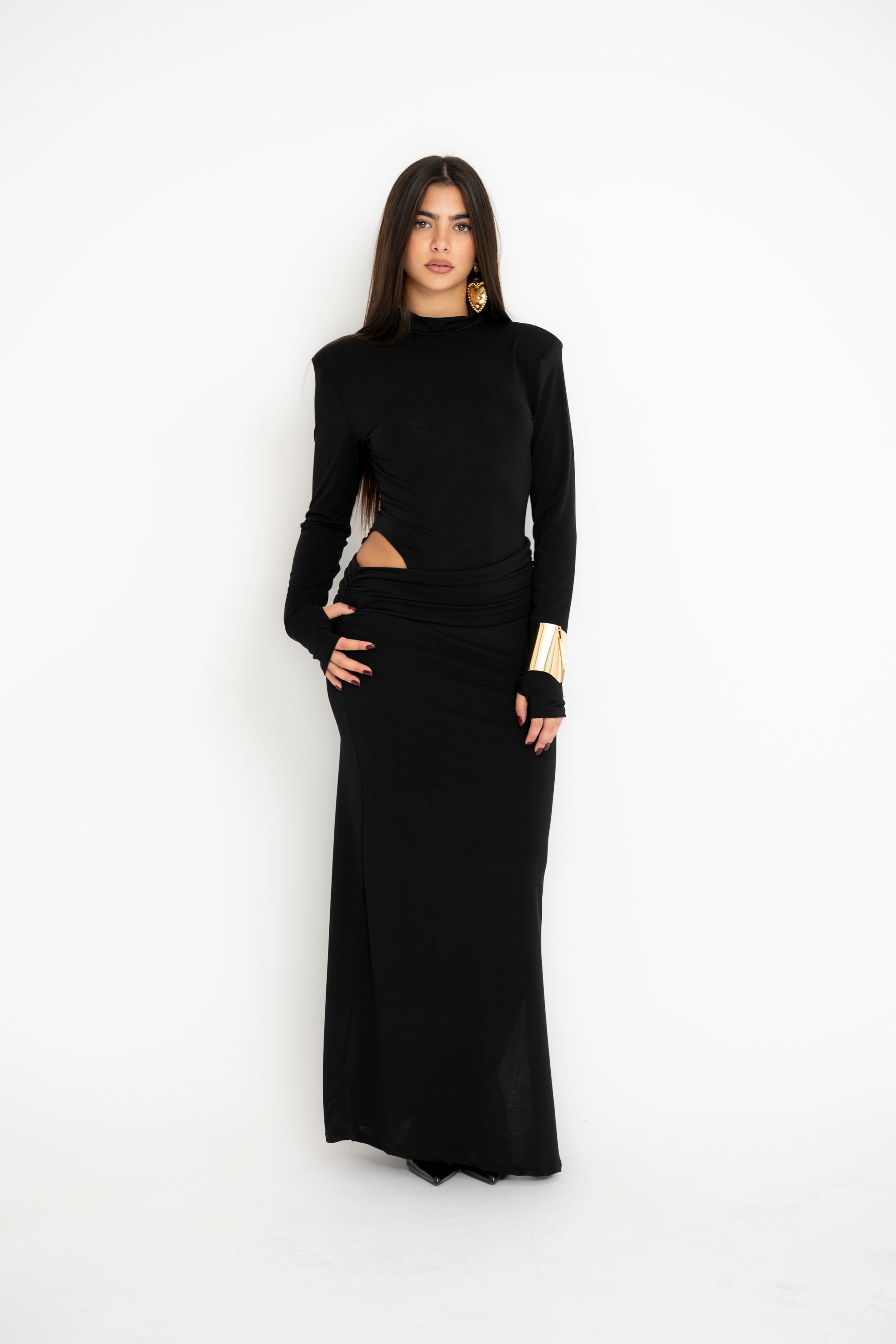 Abito con spacco laterale