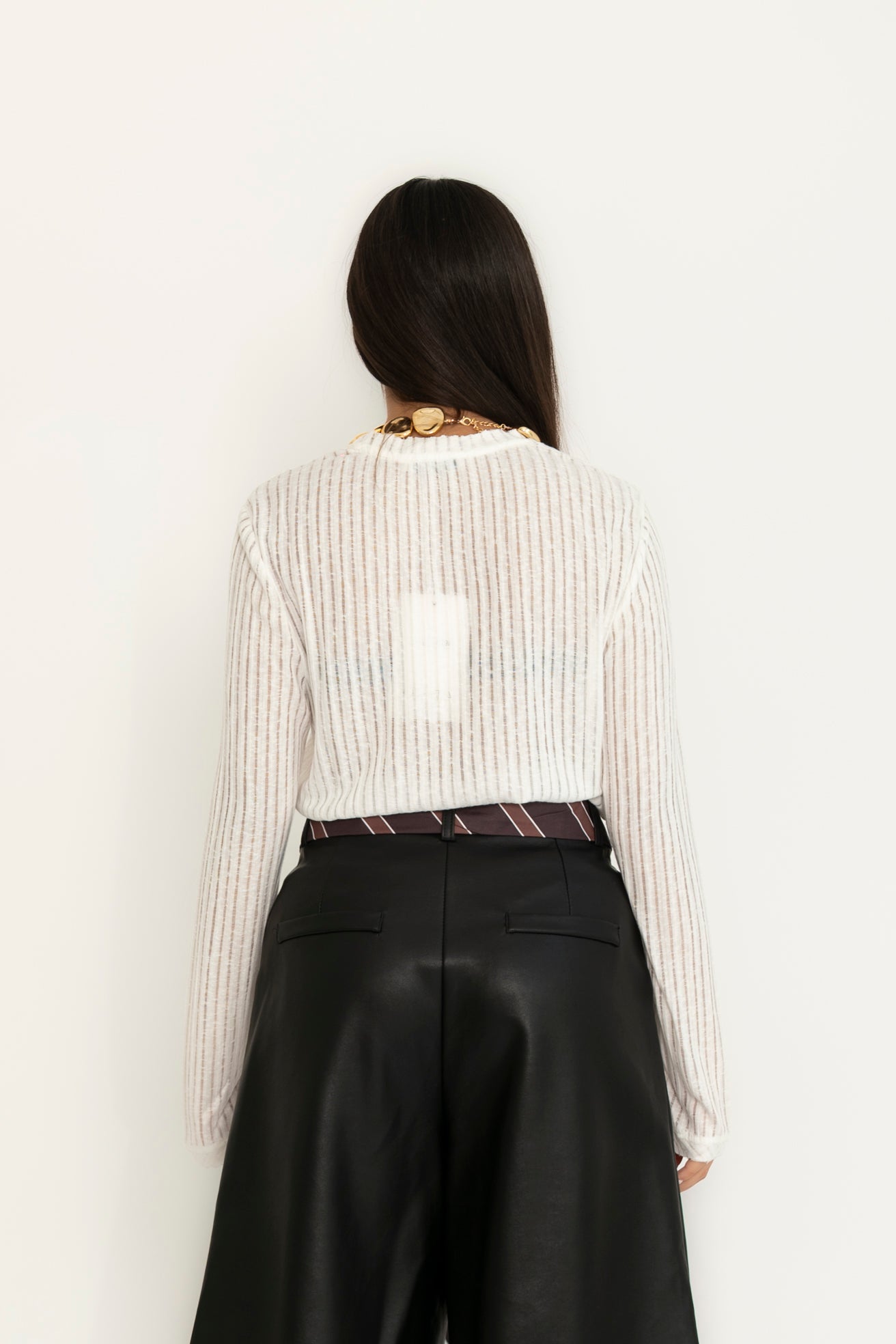 Maglia in filo rigata