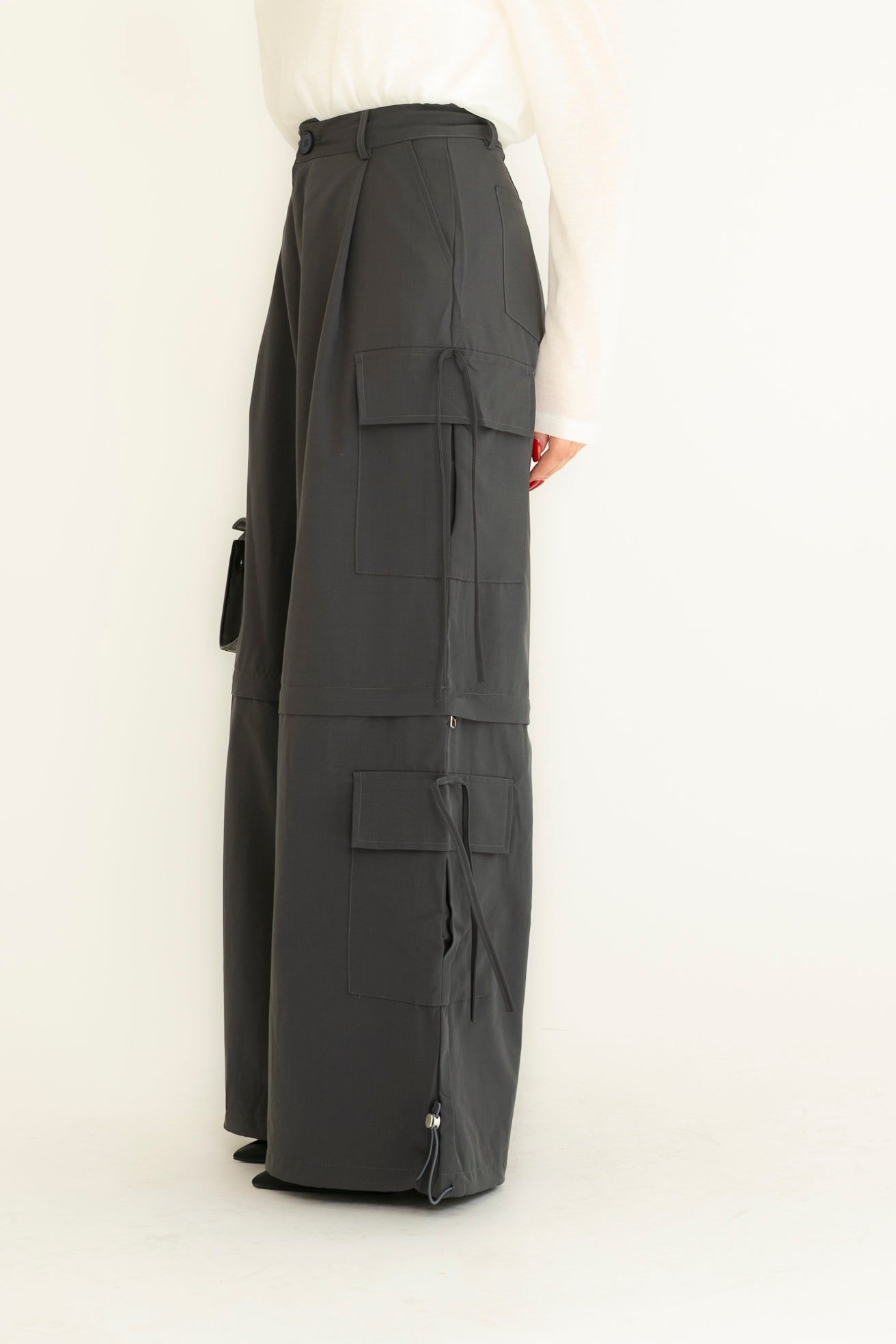 Pantalone cargo con zip