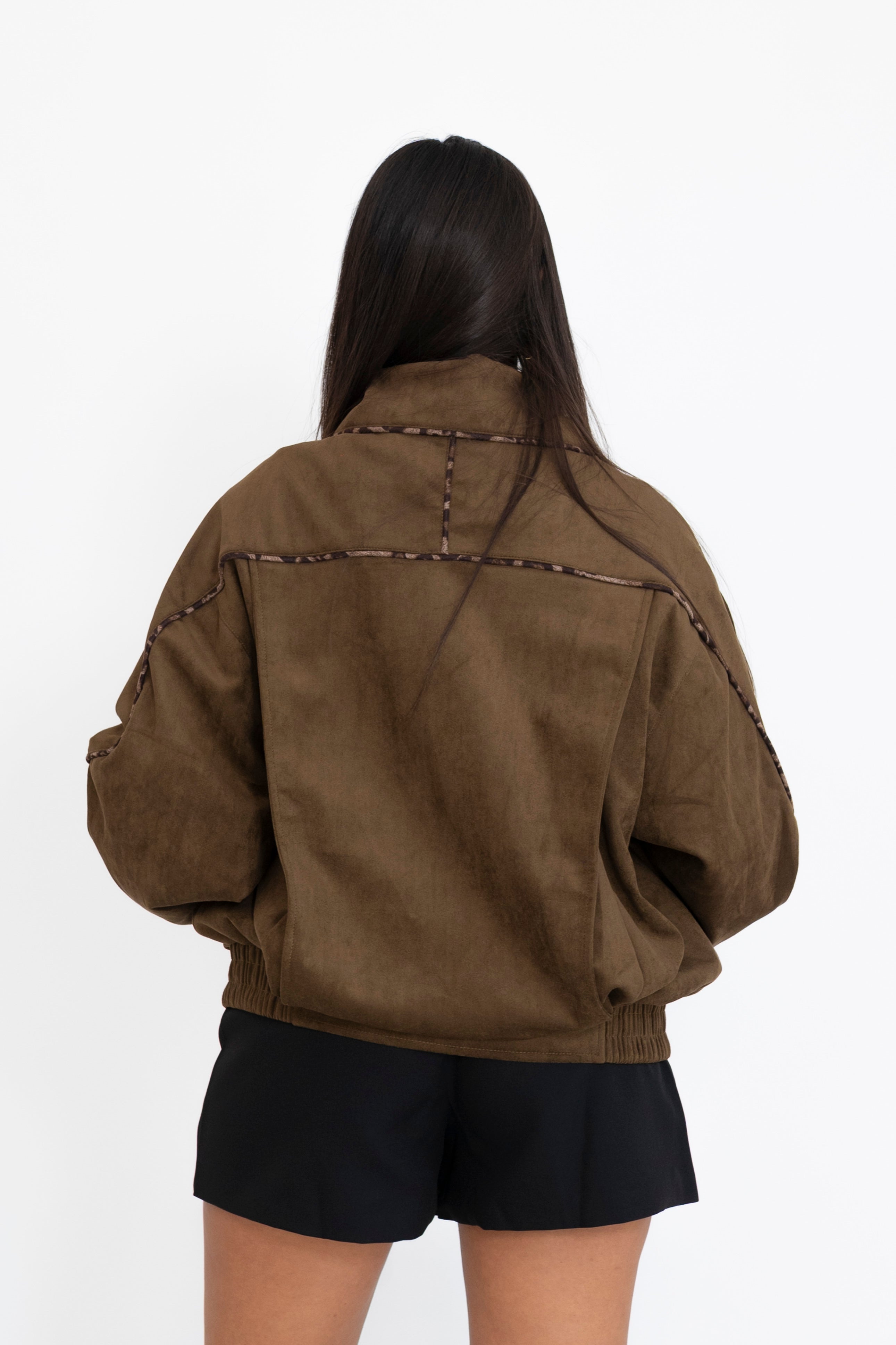Bomber in camoscio dettagli animalier