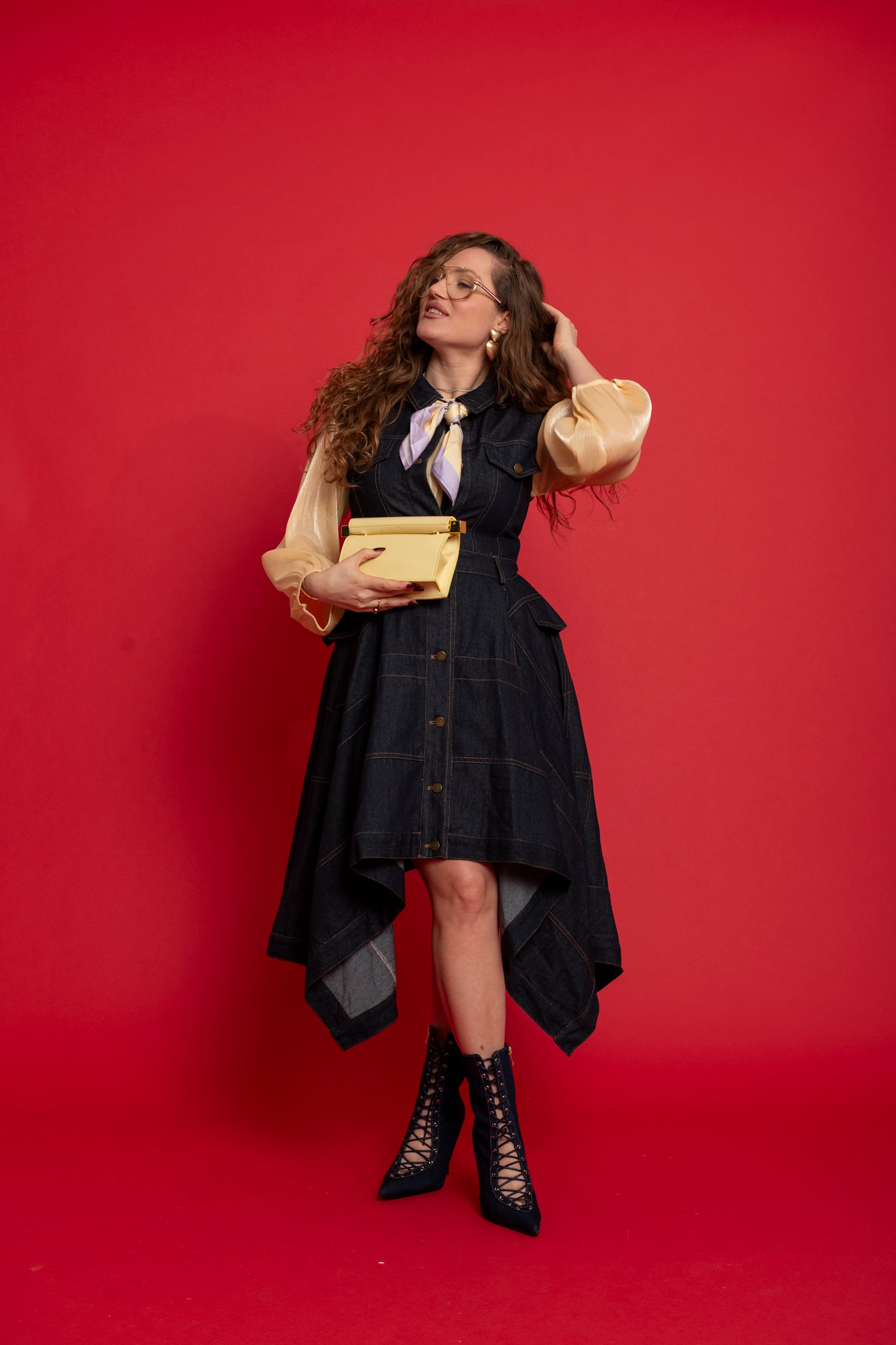 Abito in denim asimmetrico
