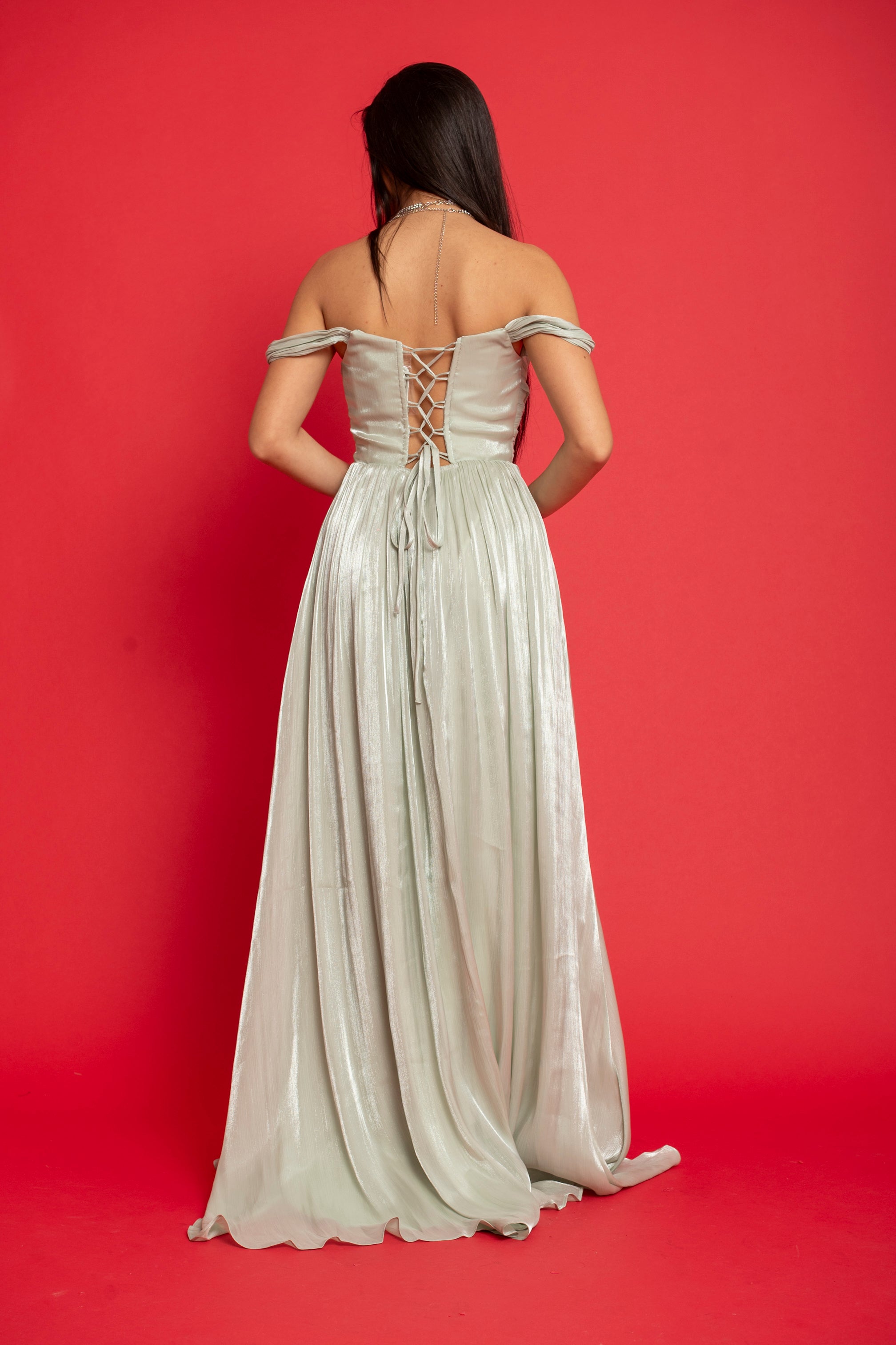 Abito da cerimonia con plissé