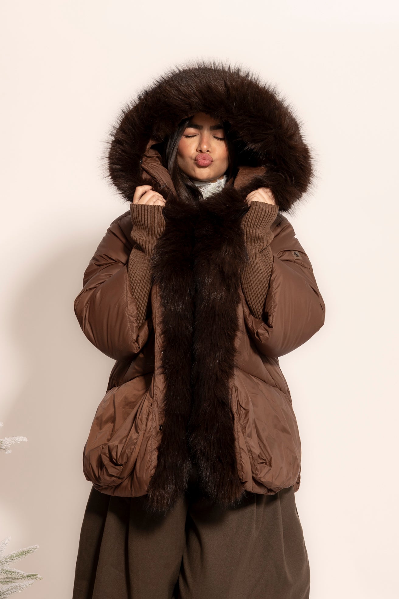 Giubbino con cappuccio e pelliccia