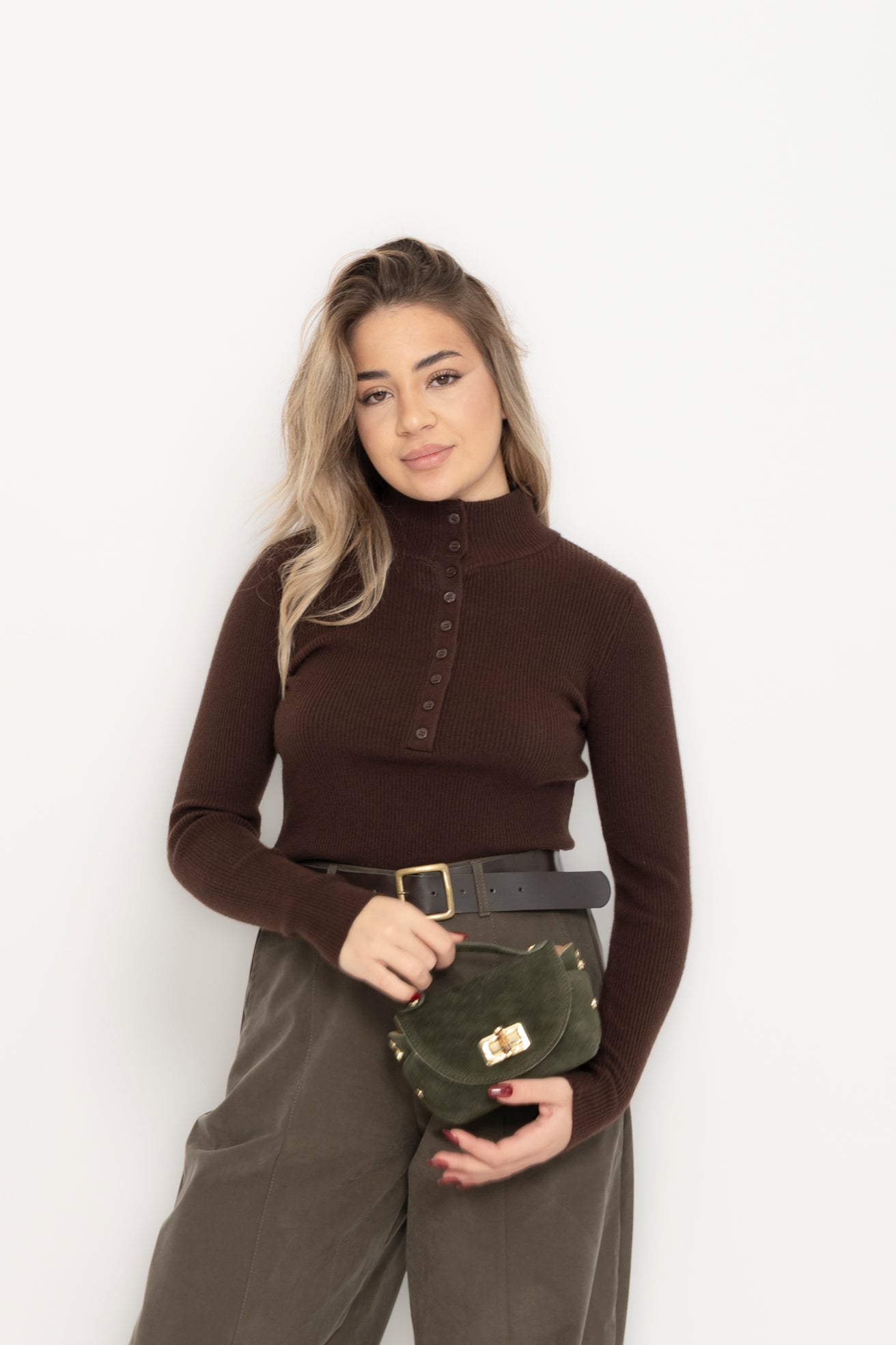 Maglia a costine con bottoni