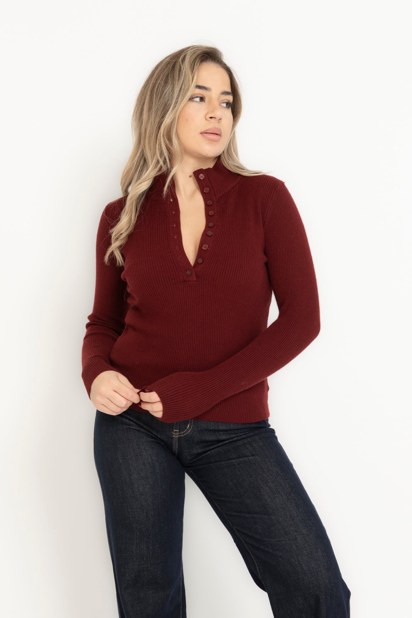 Maglia a costine con bottoni