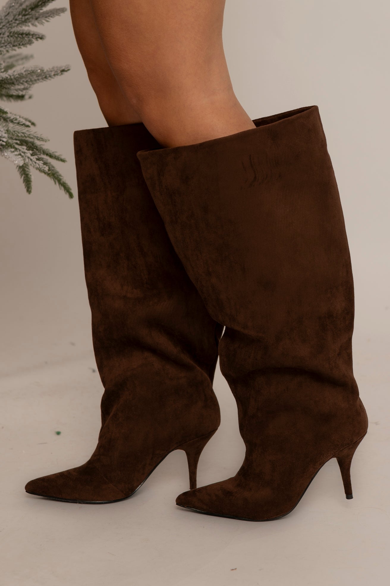 Stivale medio in camoscio